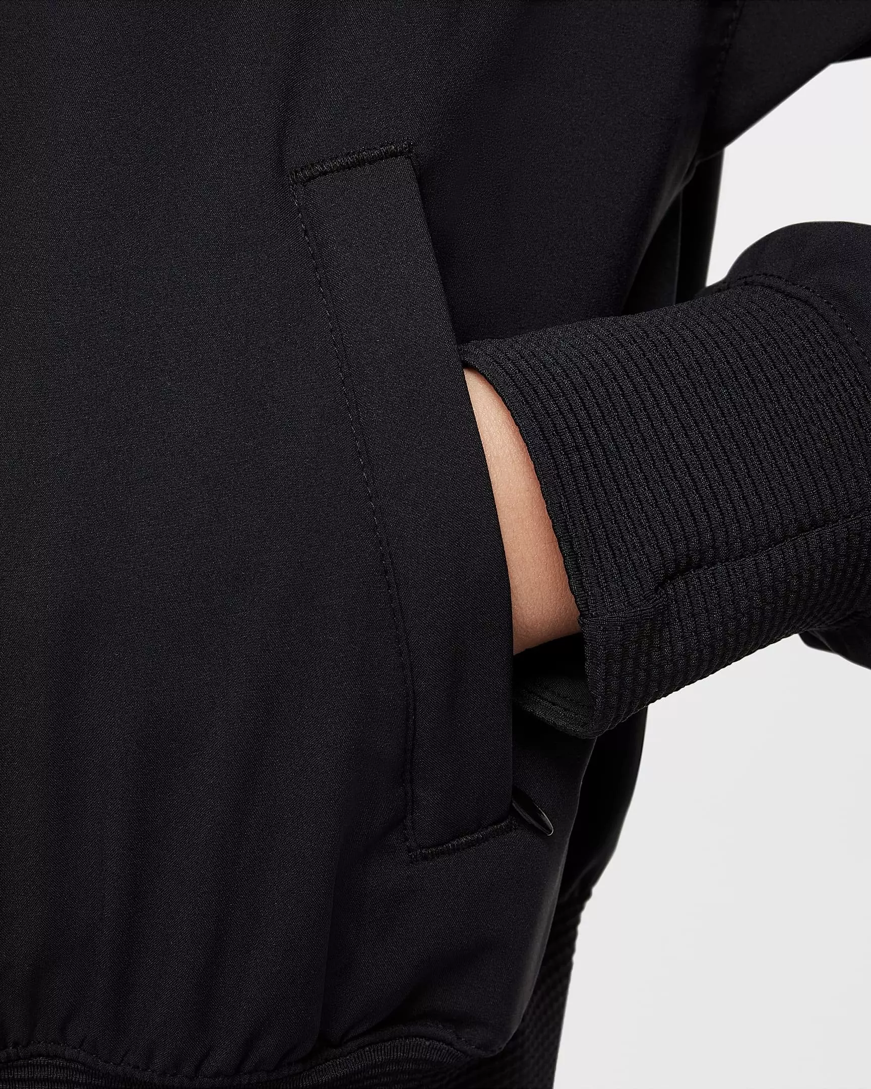 Nike Big Girls' Dri-FIT Lightweight FM Jacket - BLACK