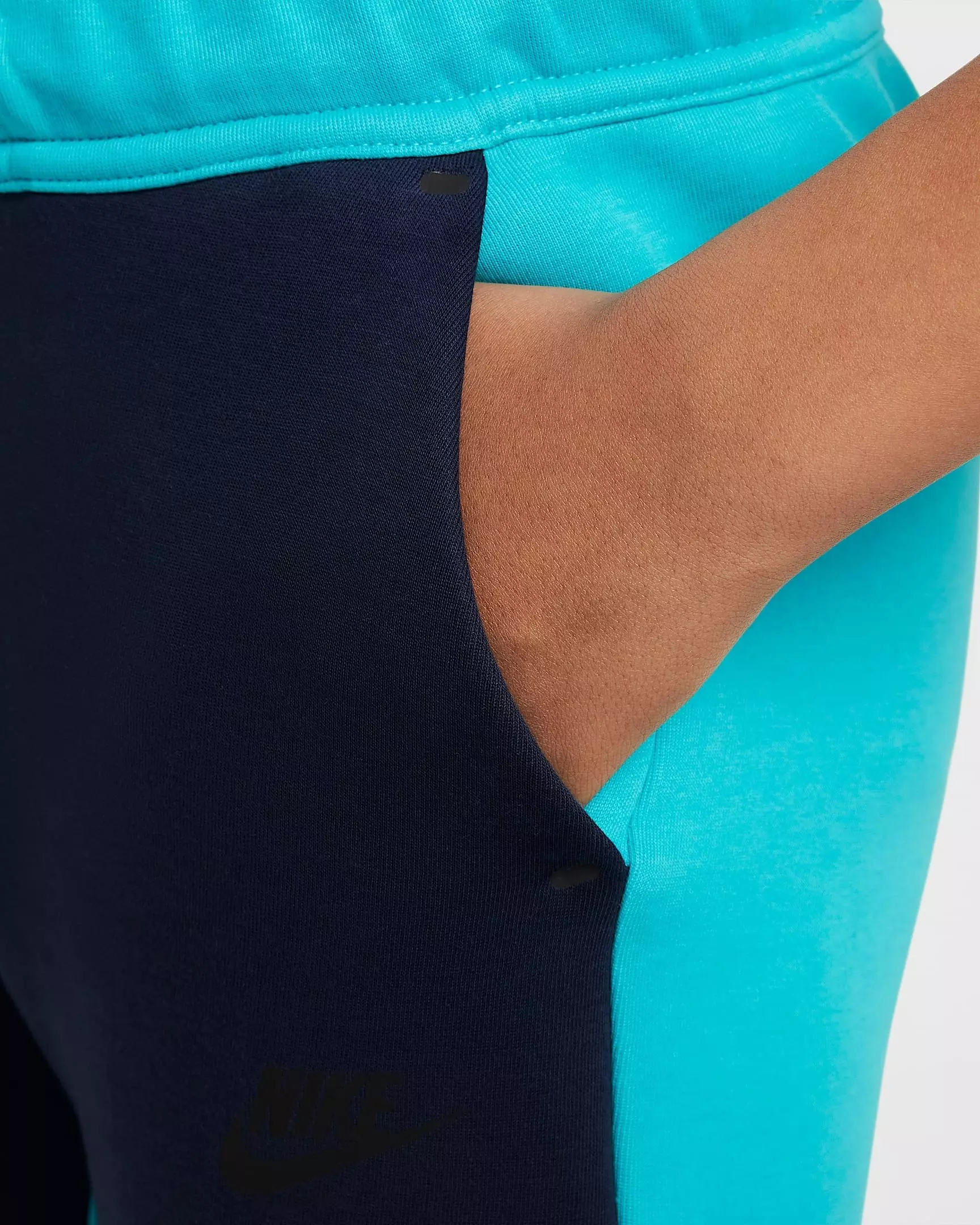 Nike Big Boys' Sportswear Tech Fleece Joggers - TURQUOISE/BLUE