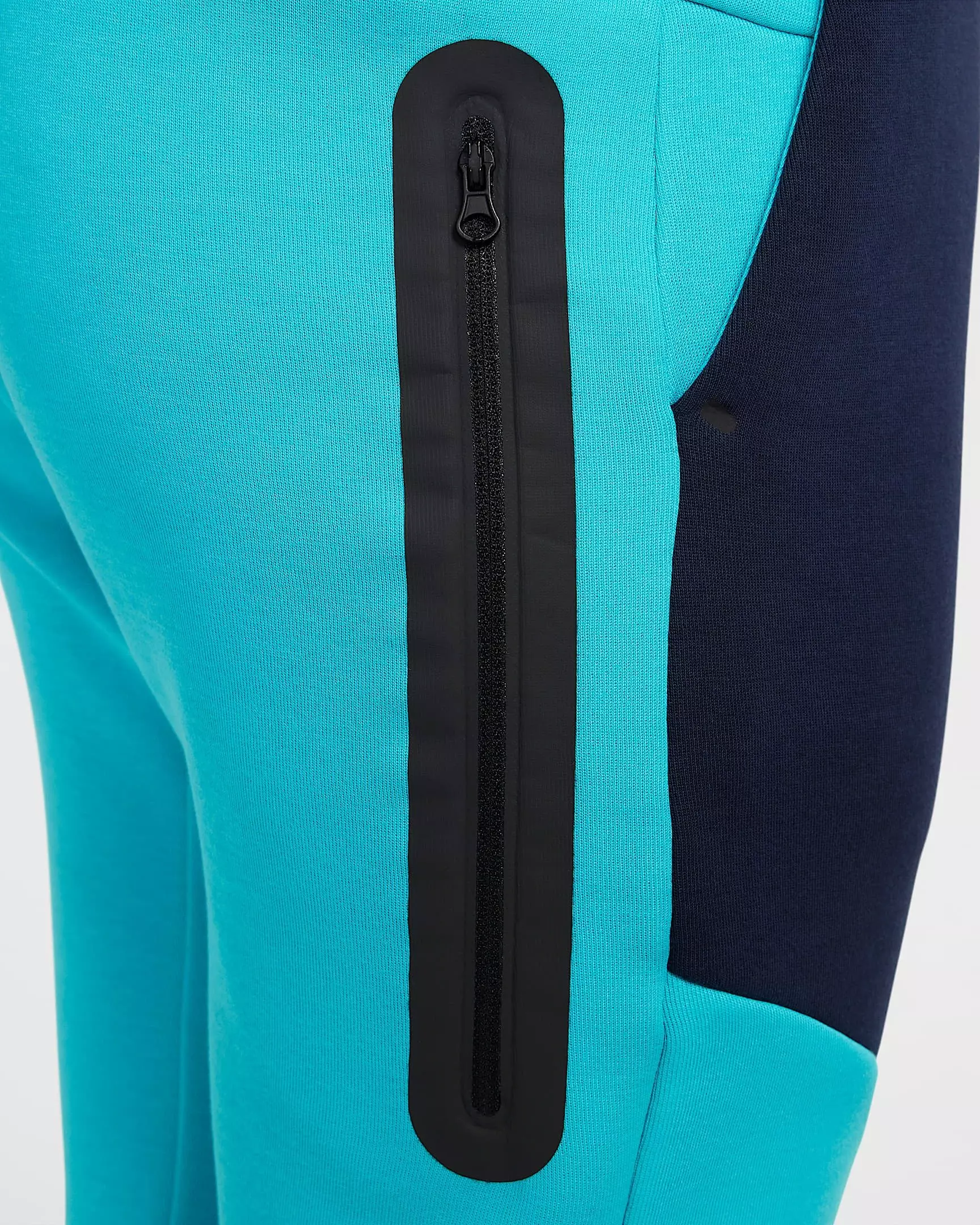 Nike Big Boys' Sportswear Tech Fleece Joggers - TURQUOISE/BLUE