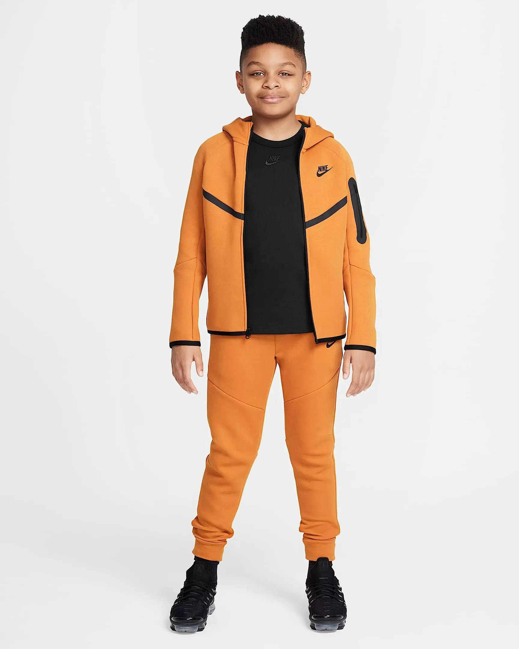 Nike Big Boys' Sportswear Tech Fleece Joggers - ORANGE