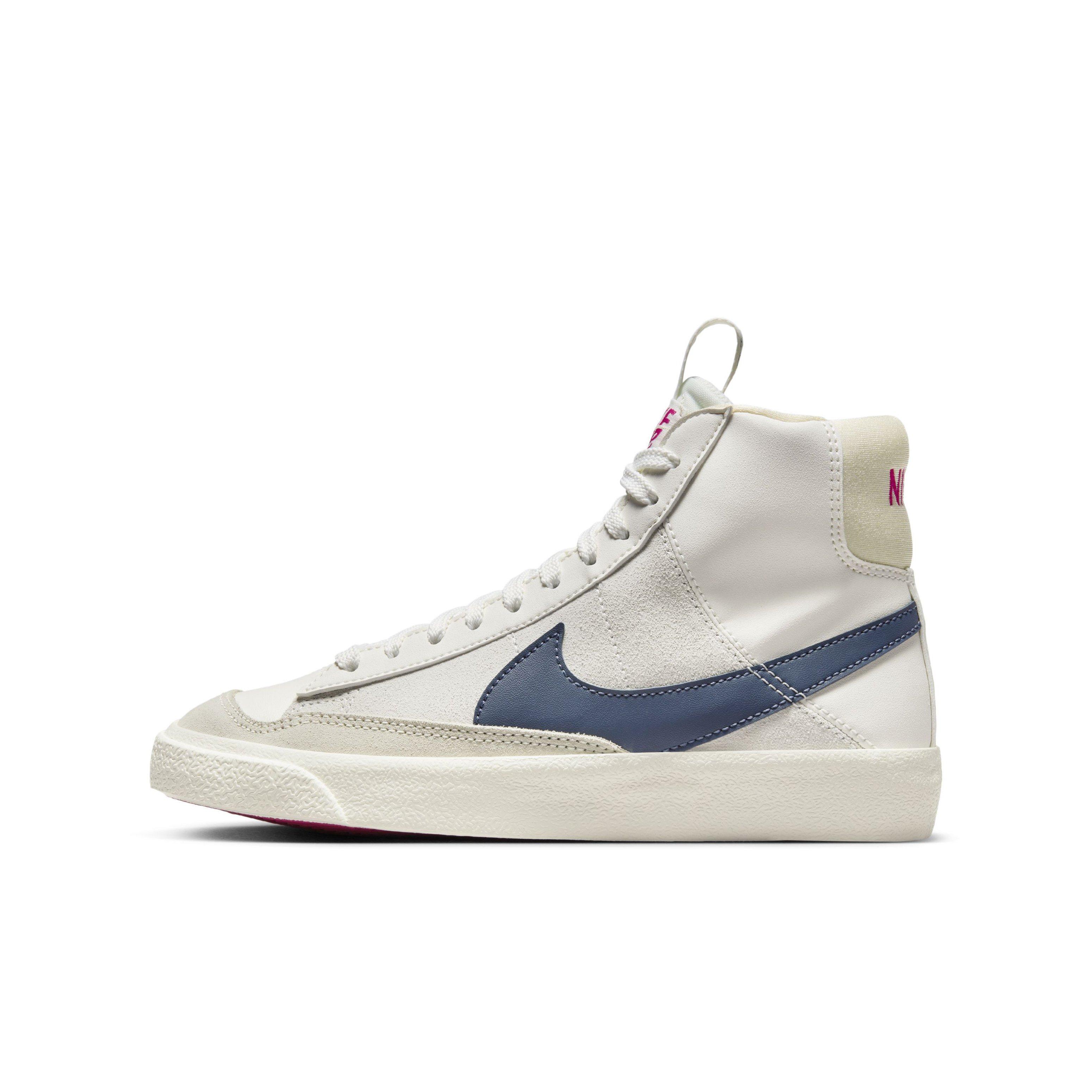 Nike 2025 blazer granate