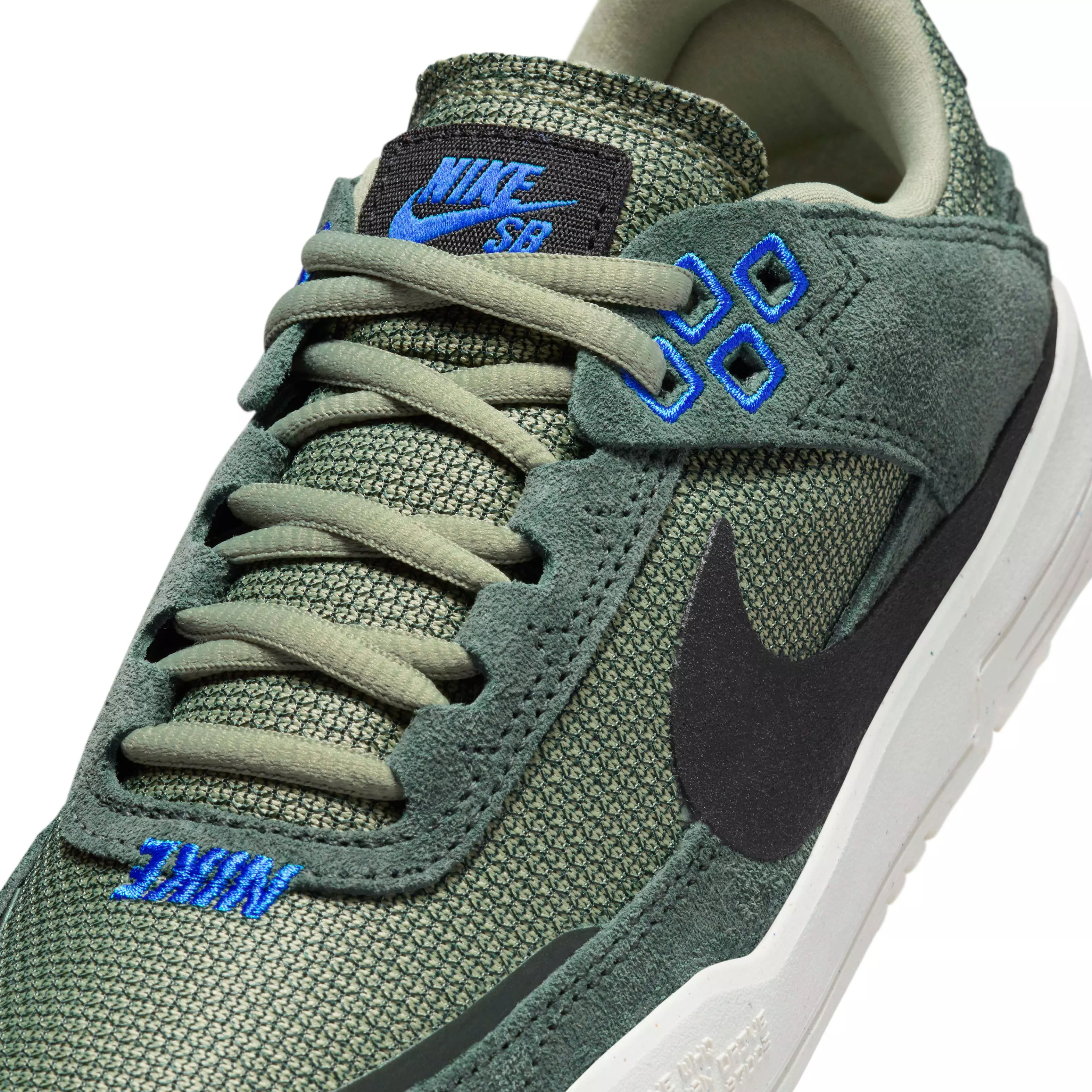 Nike SB Day One "Vintage Green/Oil Green/Sail/Black" Grade School Boys' Skateboarding Shoe - GREEN/GREEN/SAIL/BLACK