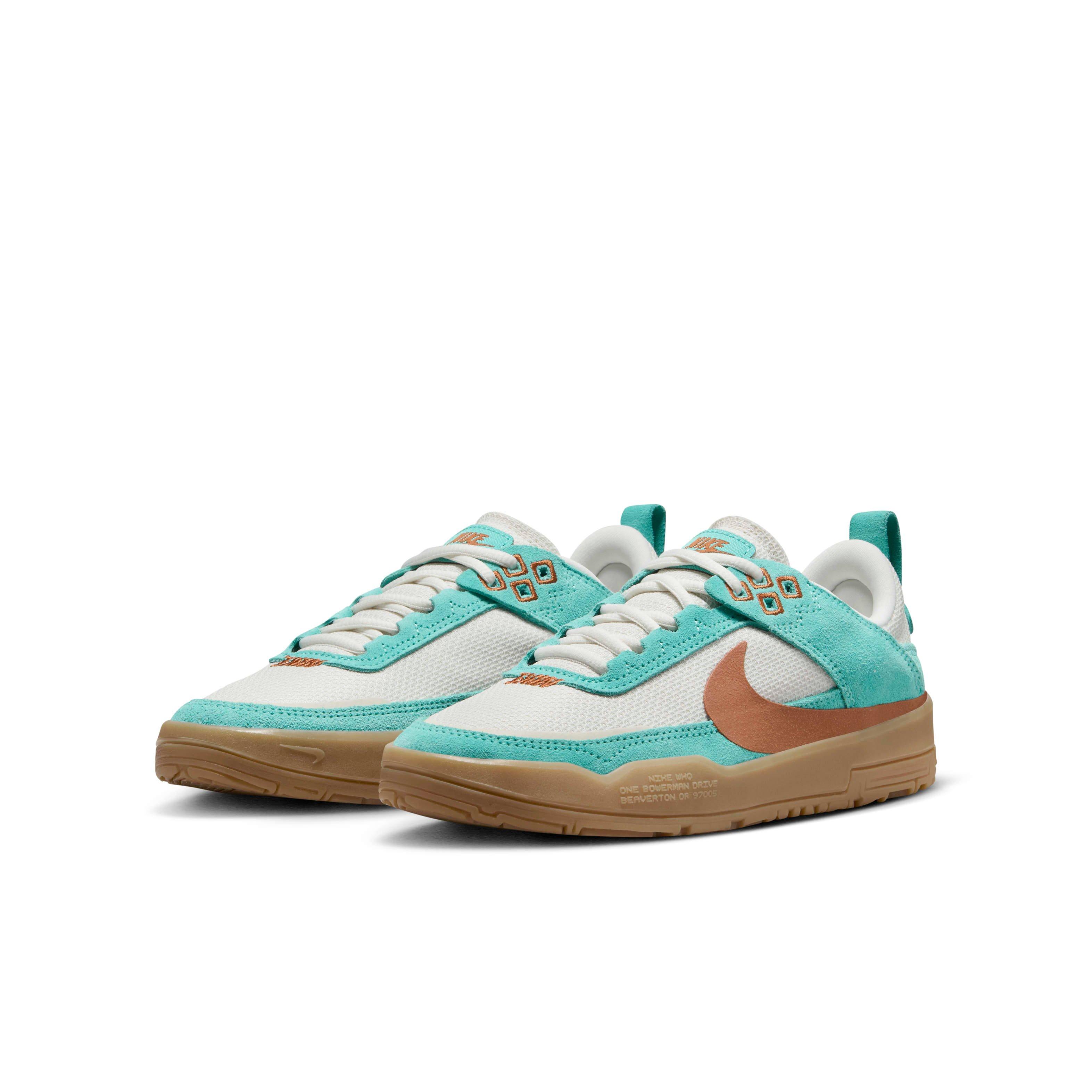 Nike SB Day One Grade School Boys' "Green/Phantom/Gum Light Brown/Dark Russet" Skateboarding Shoe