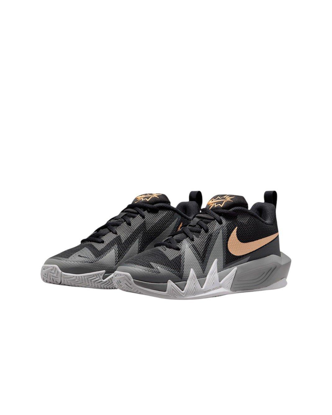 Nike S.T. Dynamite "Black/Wolf Grey/Smoke Grey/Metallic Gold" Grade School Boys' Basketball Shoe - BLACK/GREY/GREY/GOLD