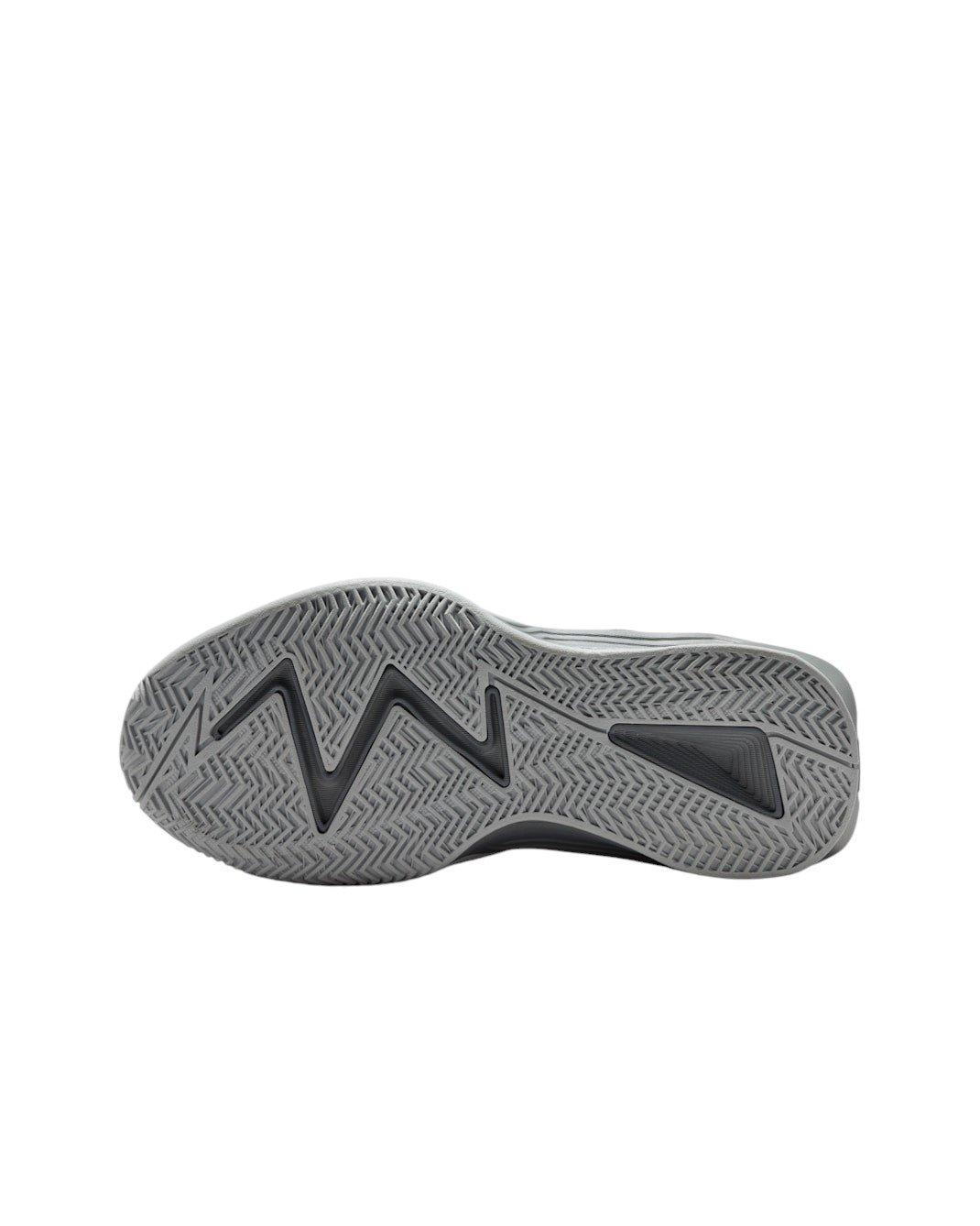 Nike S.T. Dynamite "Black/Wolf Grey/Smoke Grey/Metallic Gold" Grade School Boys' Basketball Shoe - BLACK/GREY/GREY/GOLD