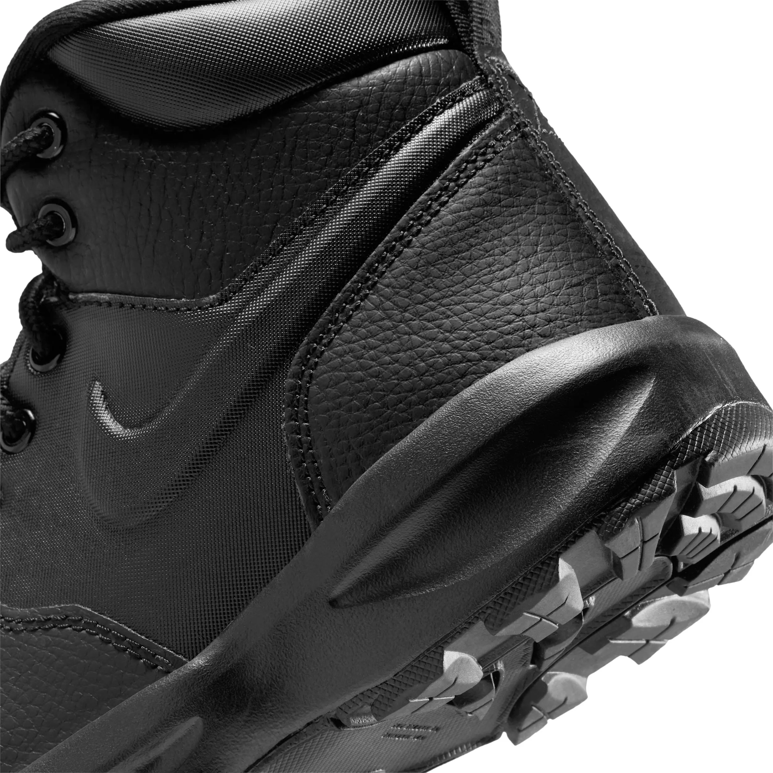 Nike Manoa 17 "Black/Black/Black" Grade School Boys' Boot - BLACK/BLACK/BLACK