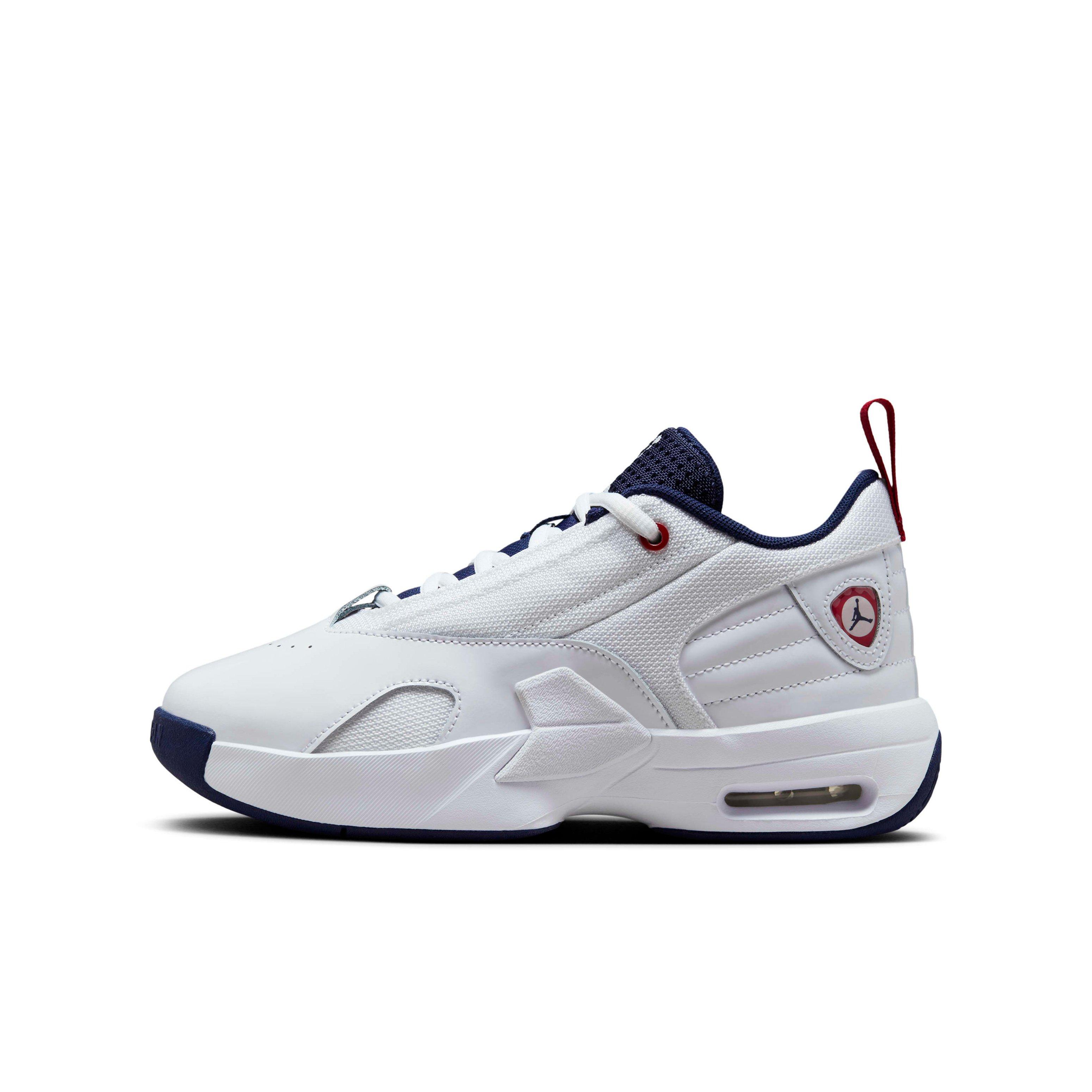 Jordan Max Aura 6 Grade School Boys' "White/Varsity Red/Midnight Navy" Shoe