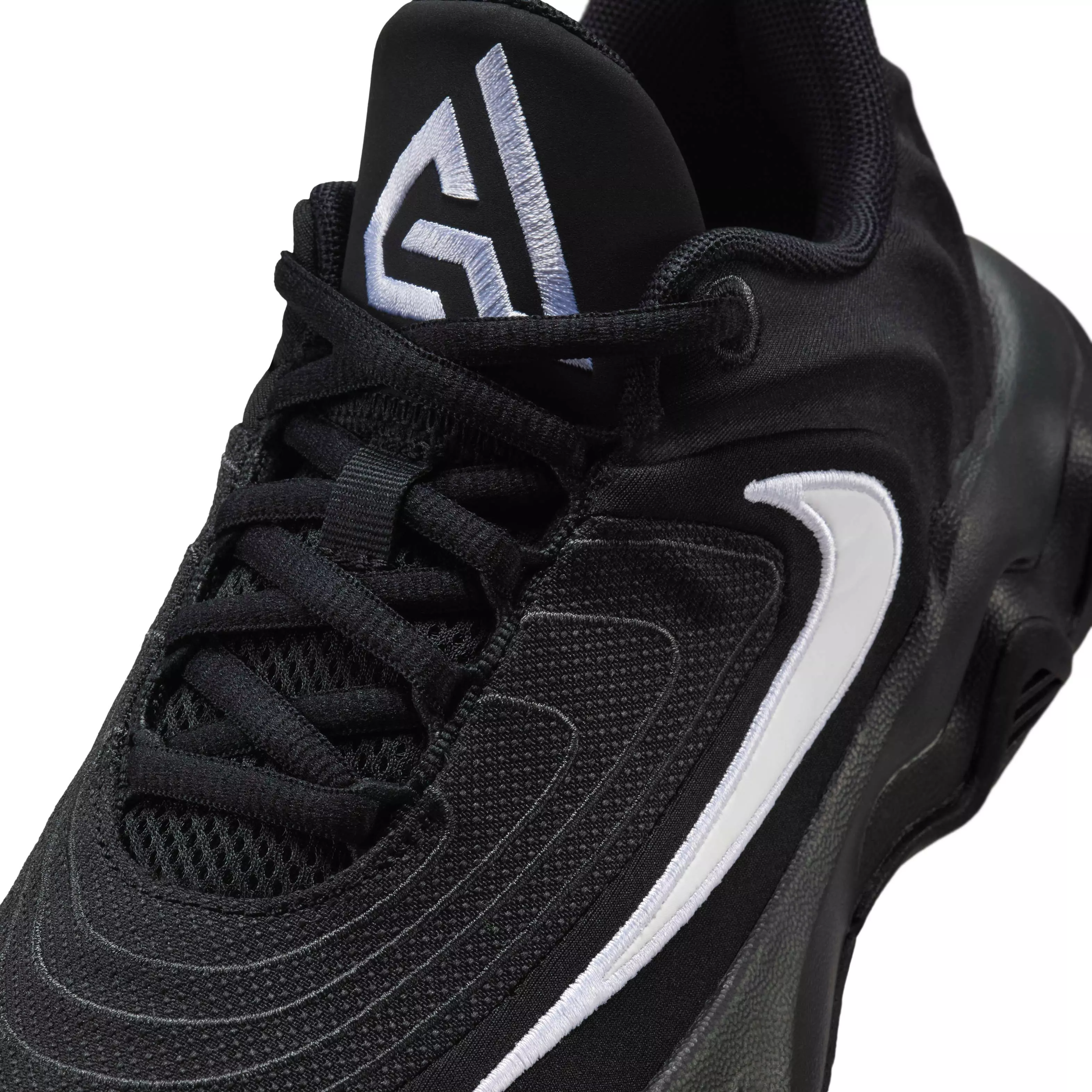 Nike Giannis Immortality 4 "Black/White/Dark Smoke Grey" Grade School Boys' Basketball Shoe - BLACK/WHITE/DK GREY