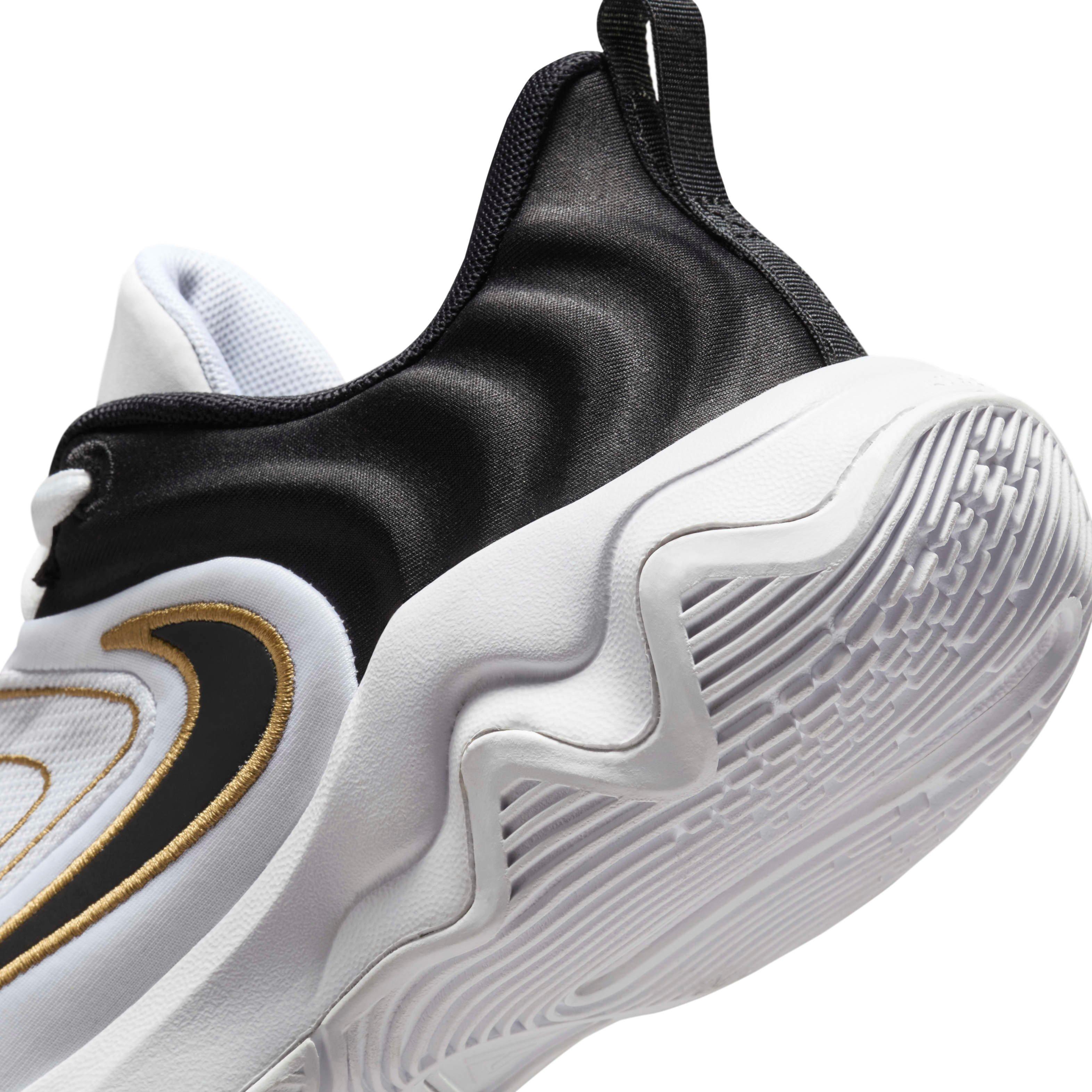 Nike Giannis Immortality 4 Grade School Boys' "White/Metallic Gold/Black" Basketball Shoe