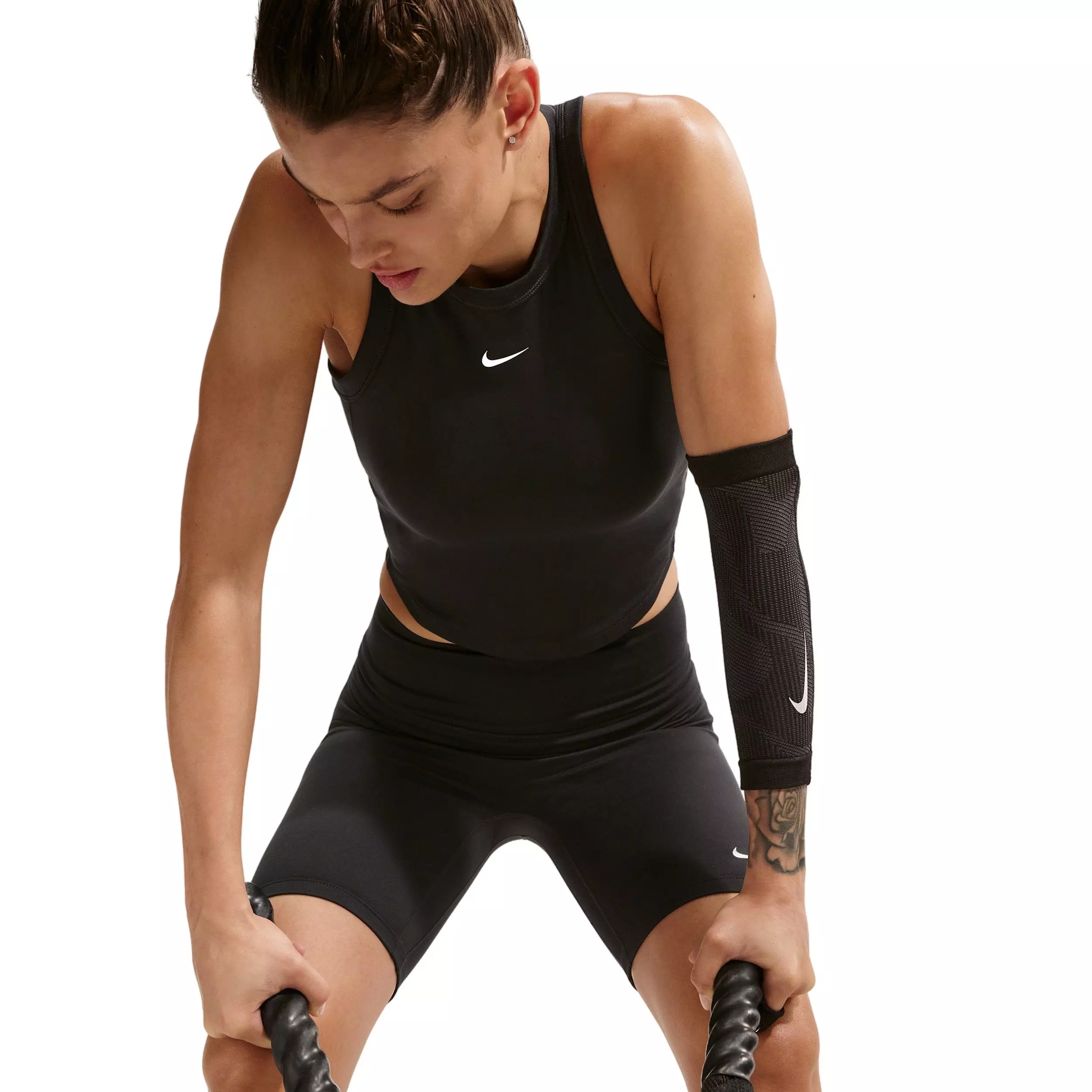 Nike Women's One Fitted Dri-FIT Cropped Tank Top - Black - BLACK