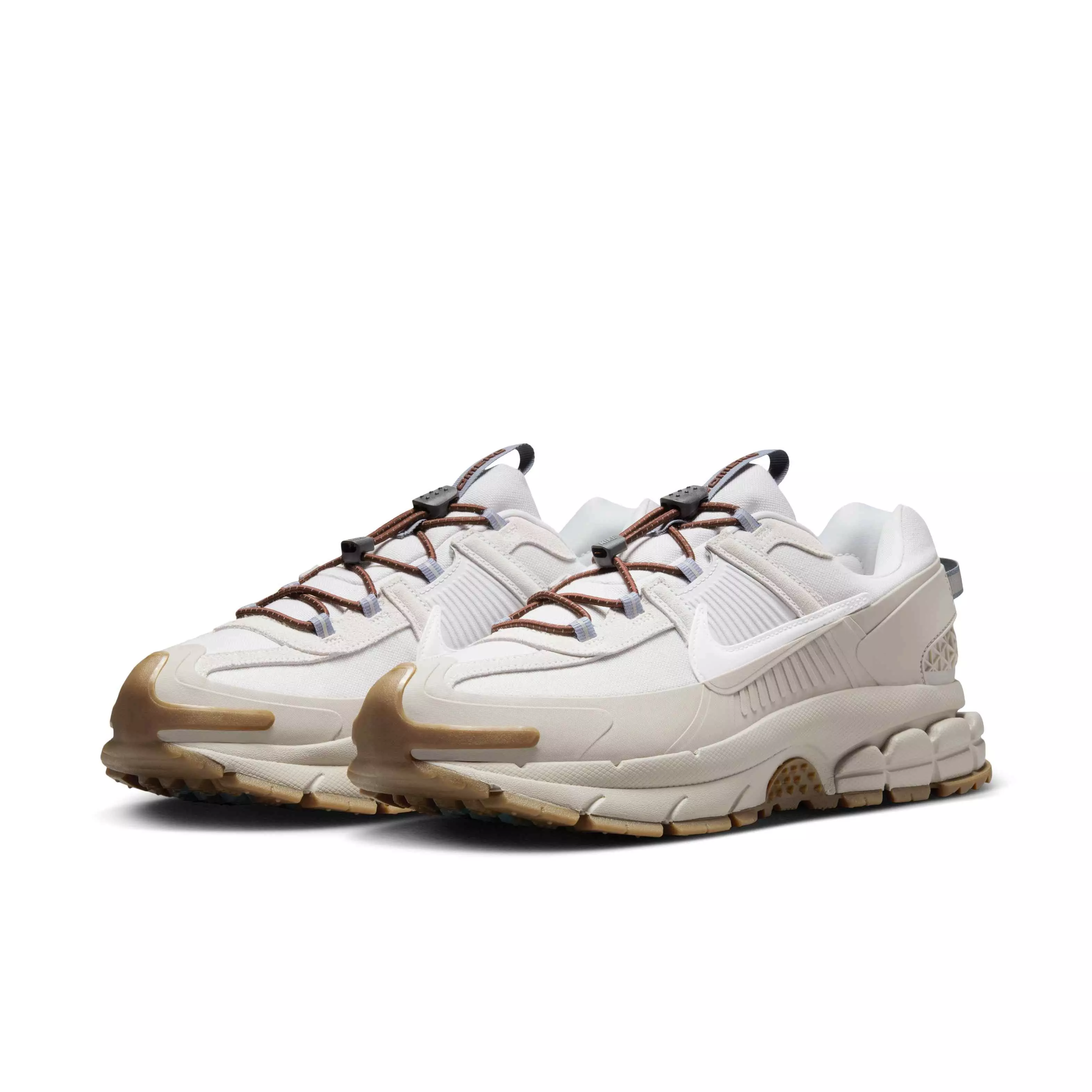 Nike Zoom Vomero Roam Winterized "College Grey/Vast Grey/Gum Dark Brown/White" Men's Shoe - GREY/BROWN/WHITE