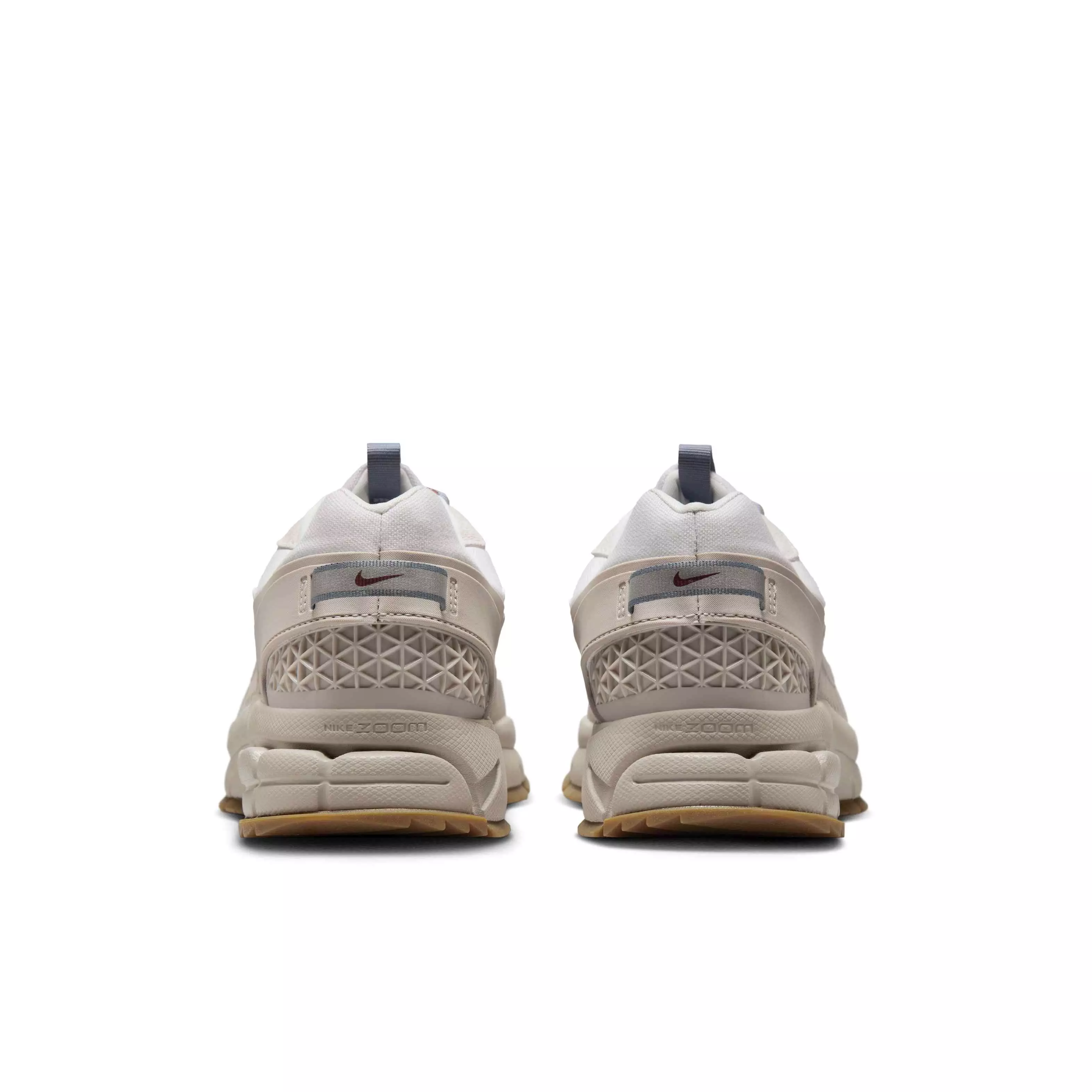 Nike Zoom Vomero Roam Winterized "College Grey/Vast Grey/Gum Dark Brown/White" Men's Shoe - GREY/BROWN/WHITE