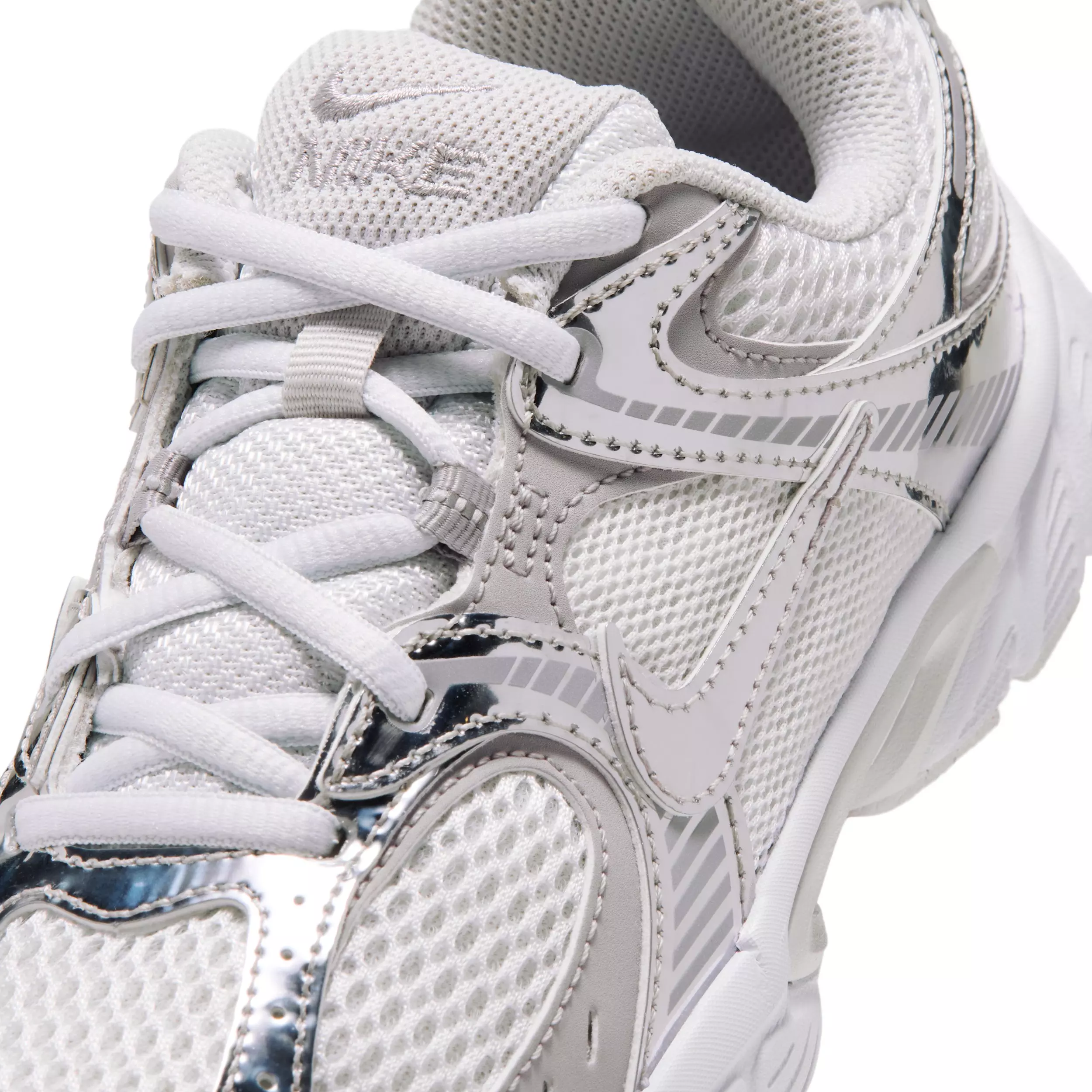 Nike V5 RNR "Off White/Vast Grey/Silver Lilac/Metallic Silver" Grade School Girls' Shoe - OFF WHITE/GREY/LILAC/SILVER