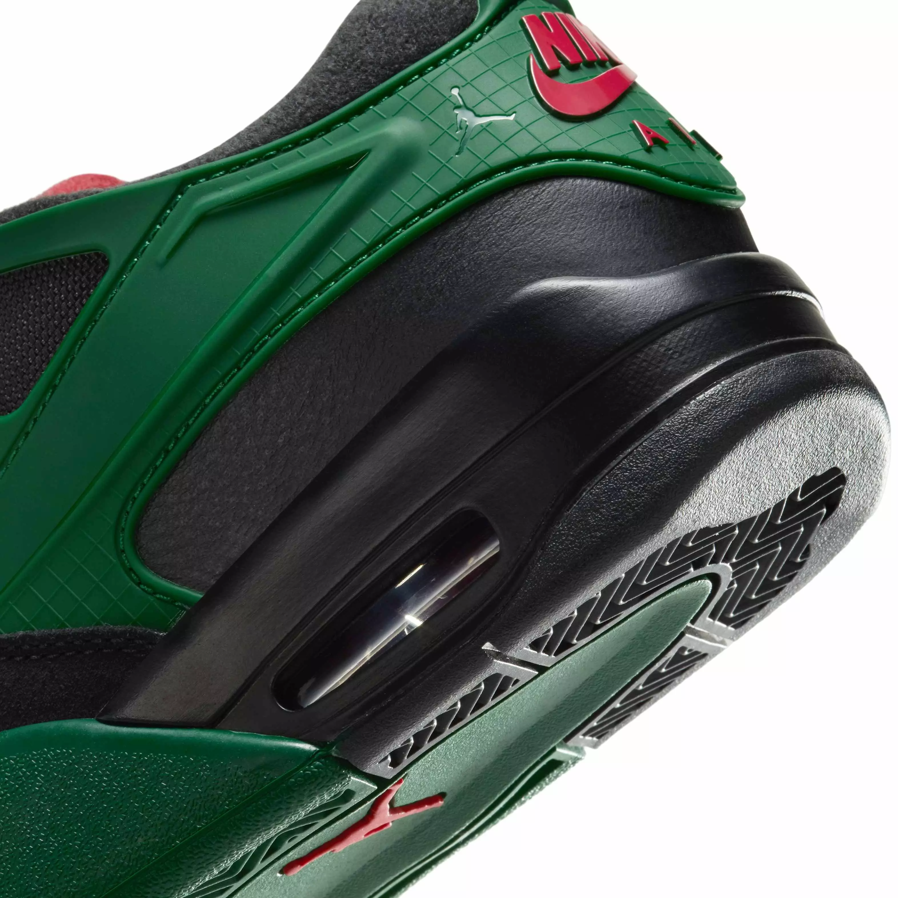 Jordan 4 RM "Black/Gorge Green/Varsity Red" Grade School Boys' Shoe - BLACK/GREEN/RED