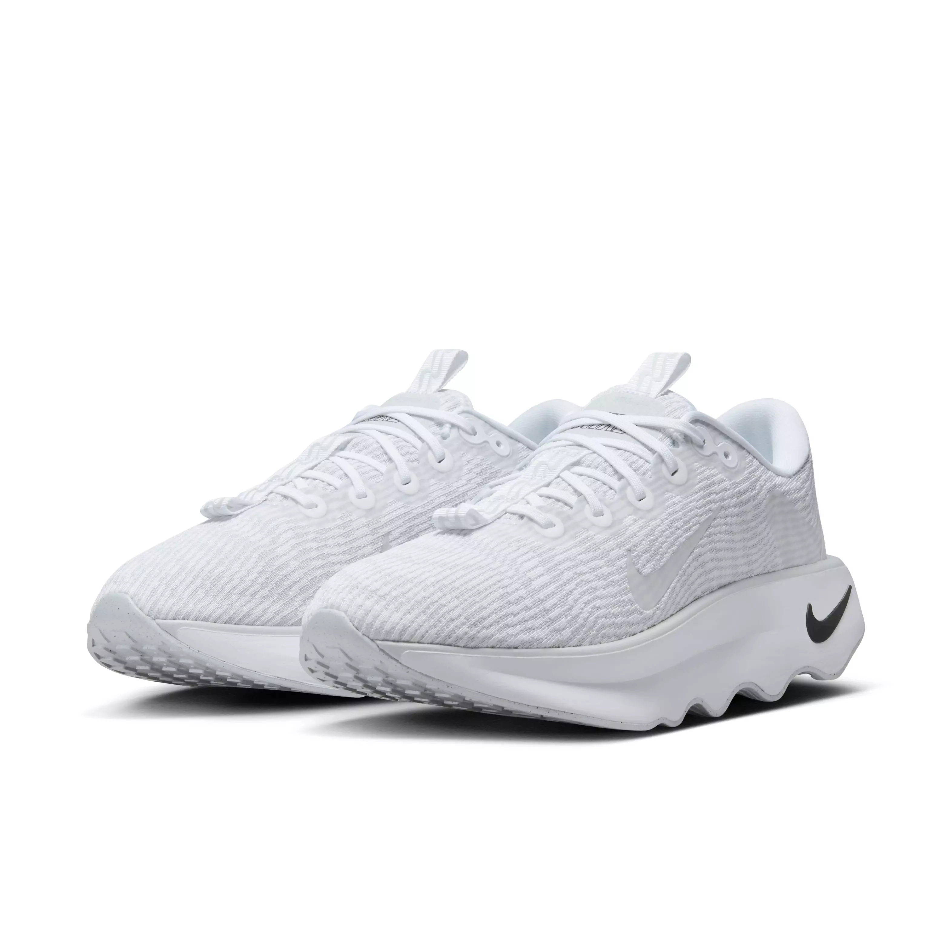Nike Motiva "White/Black/Pure Platinum/White" Men's Walking Shoe - WHITE/BLACK/PLATINUM/WHITE