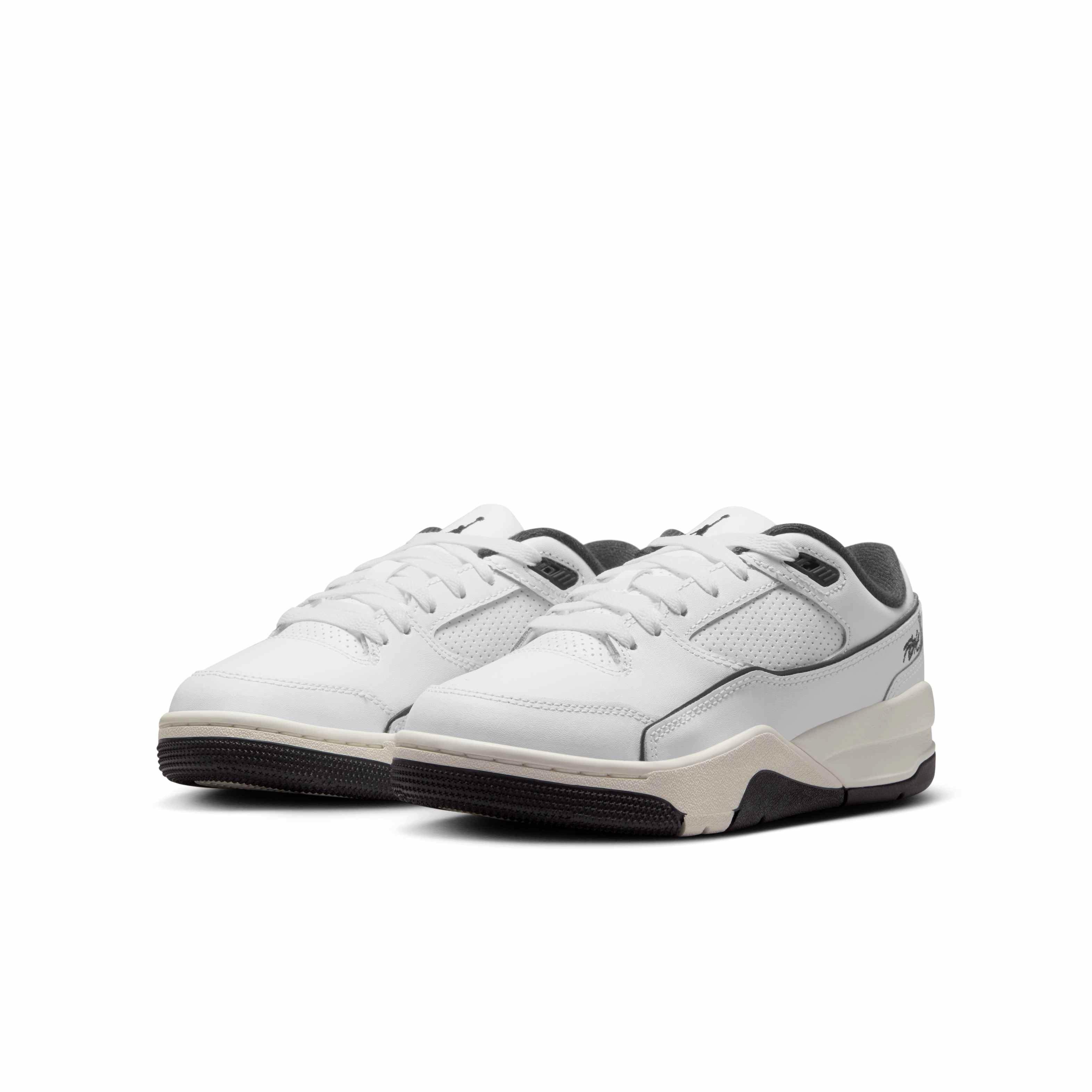 Jordan Flight Court Grade School Boys' "White/Sail/Black" Shoe