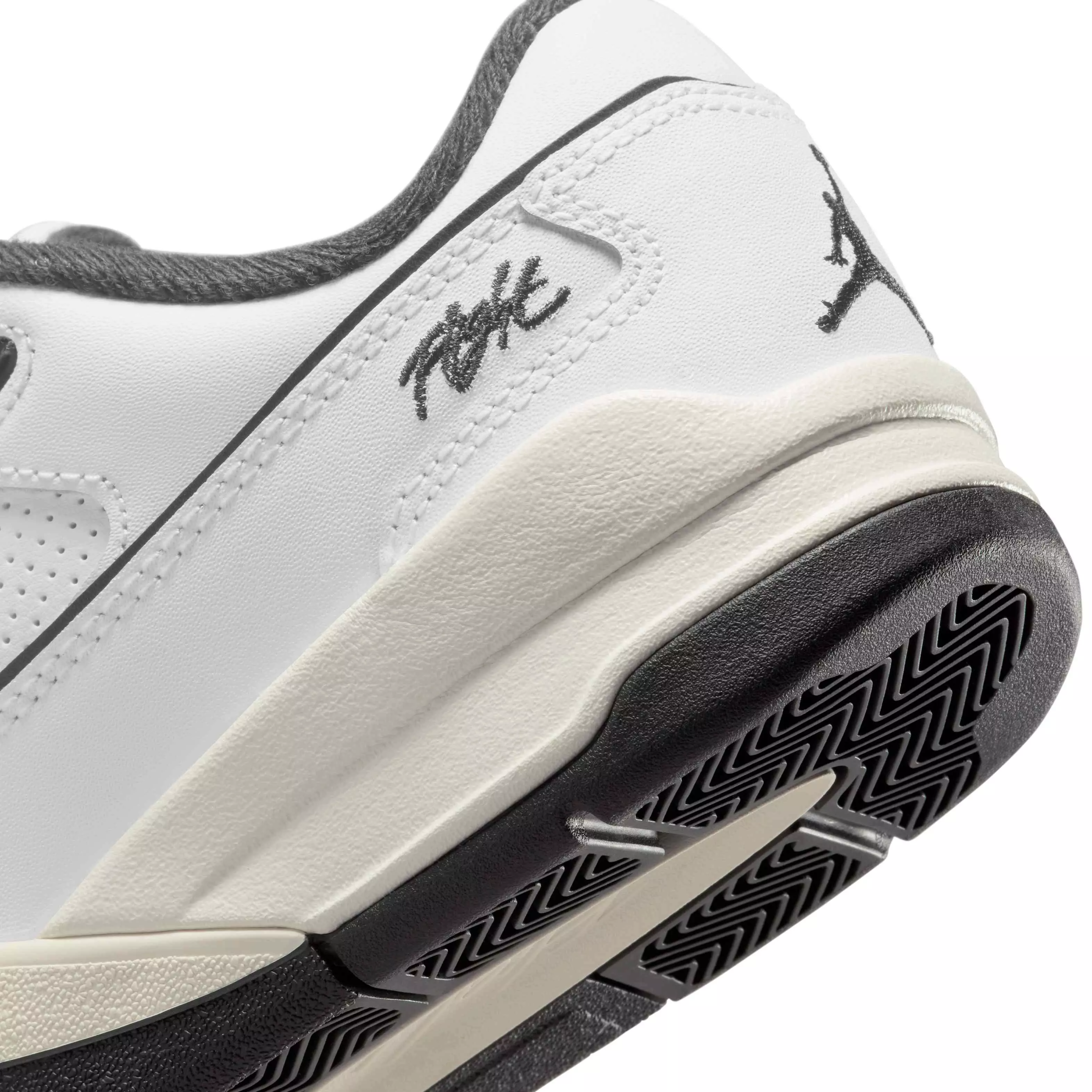 Jordan Flight Court "White/Sail/Black" Grade School Boys' Shoe - WHITE/SAIL/BLACK