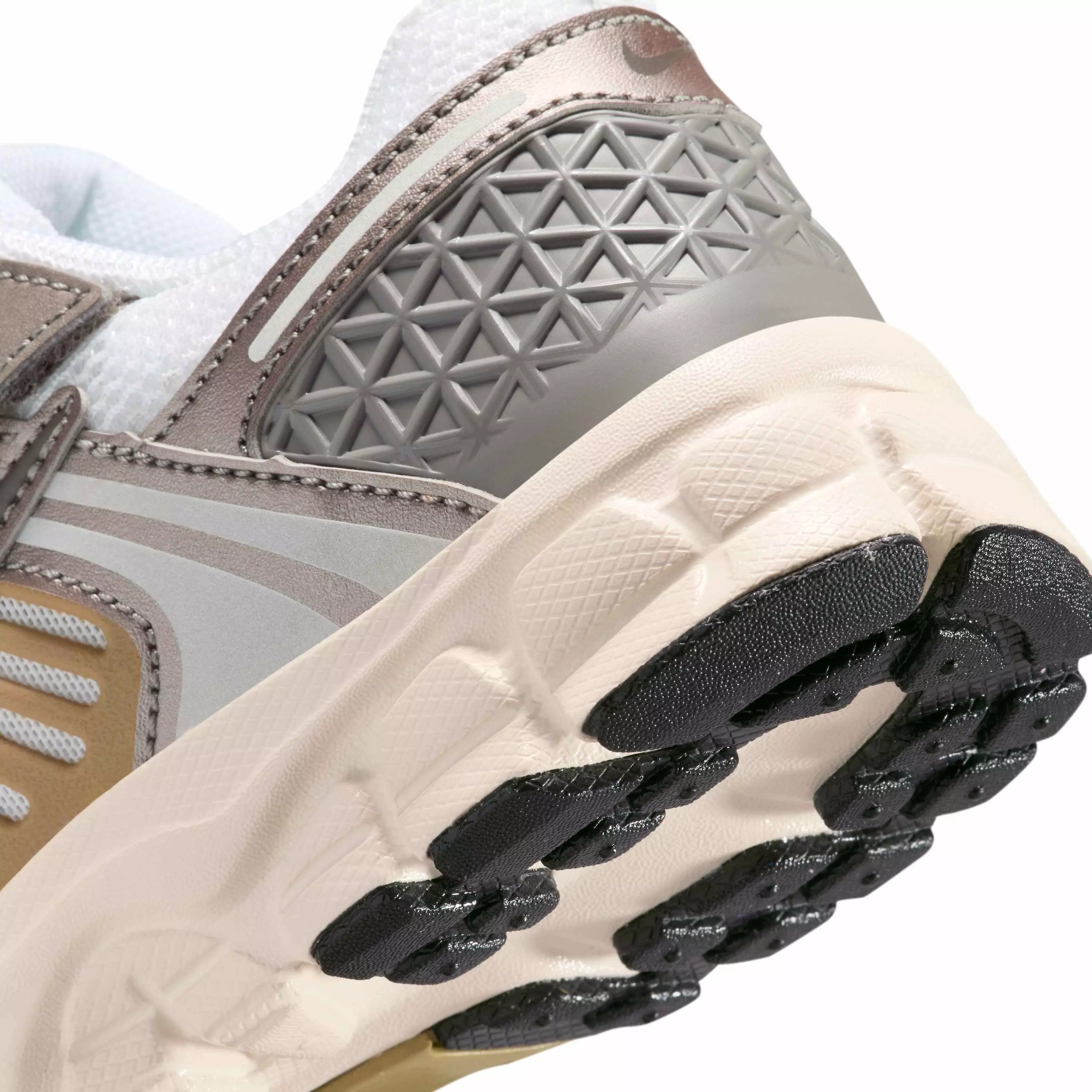 Nike Vomero 5 "Metallic Pewter/Parachute Beige/White/Medium Ash" Preschool Boys' Shoe - PEWTER/BEIGE/WHITE/MD ASH