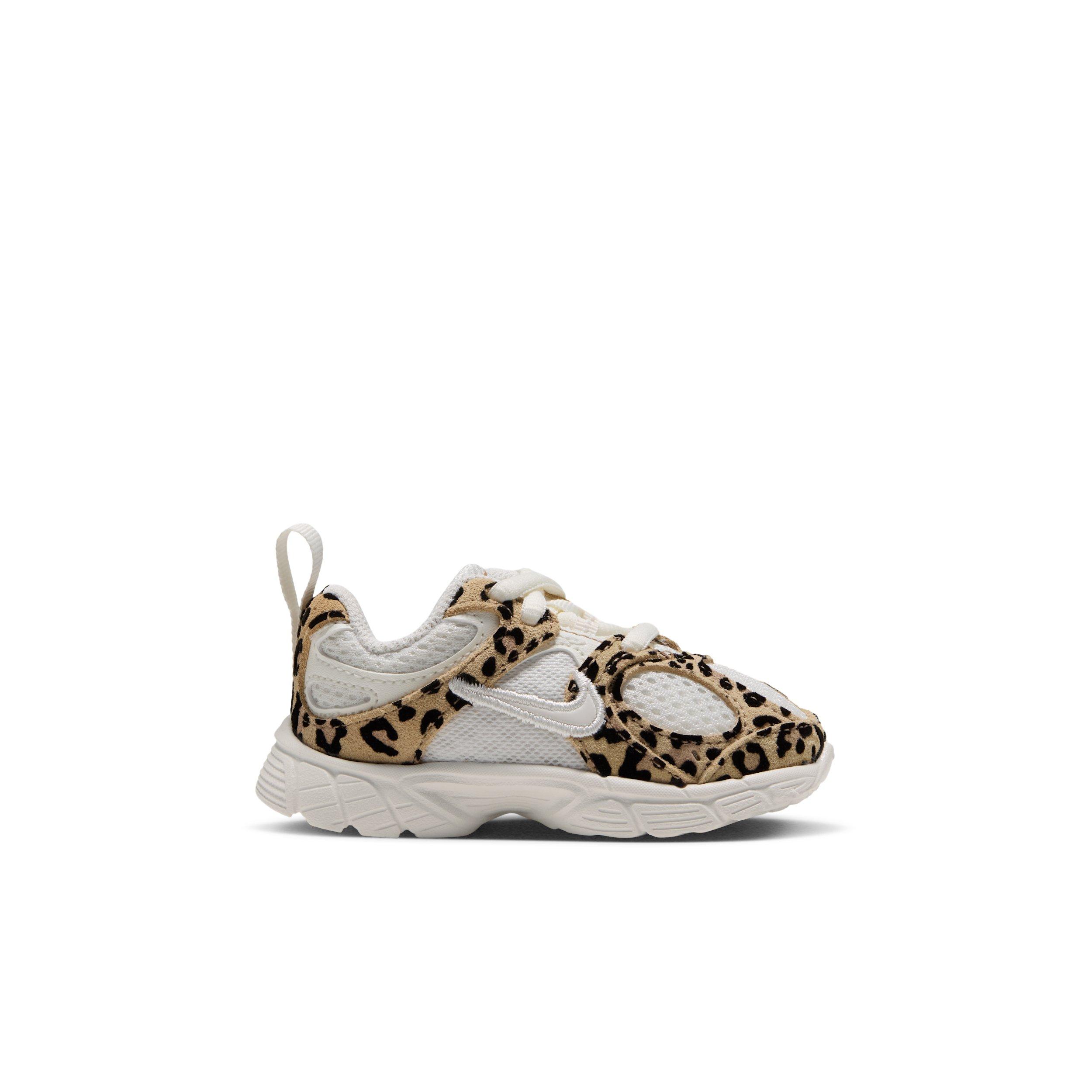 Nike V5 RNR "Sail/Hemp/Sail" Infant Girls' Shoe - SAIL/HEMP/SAIL