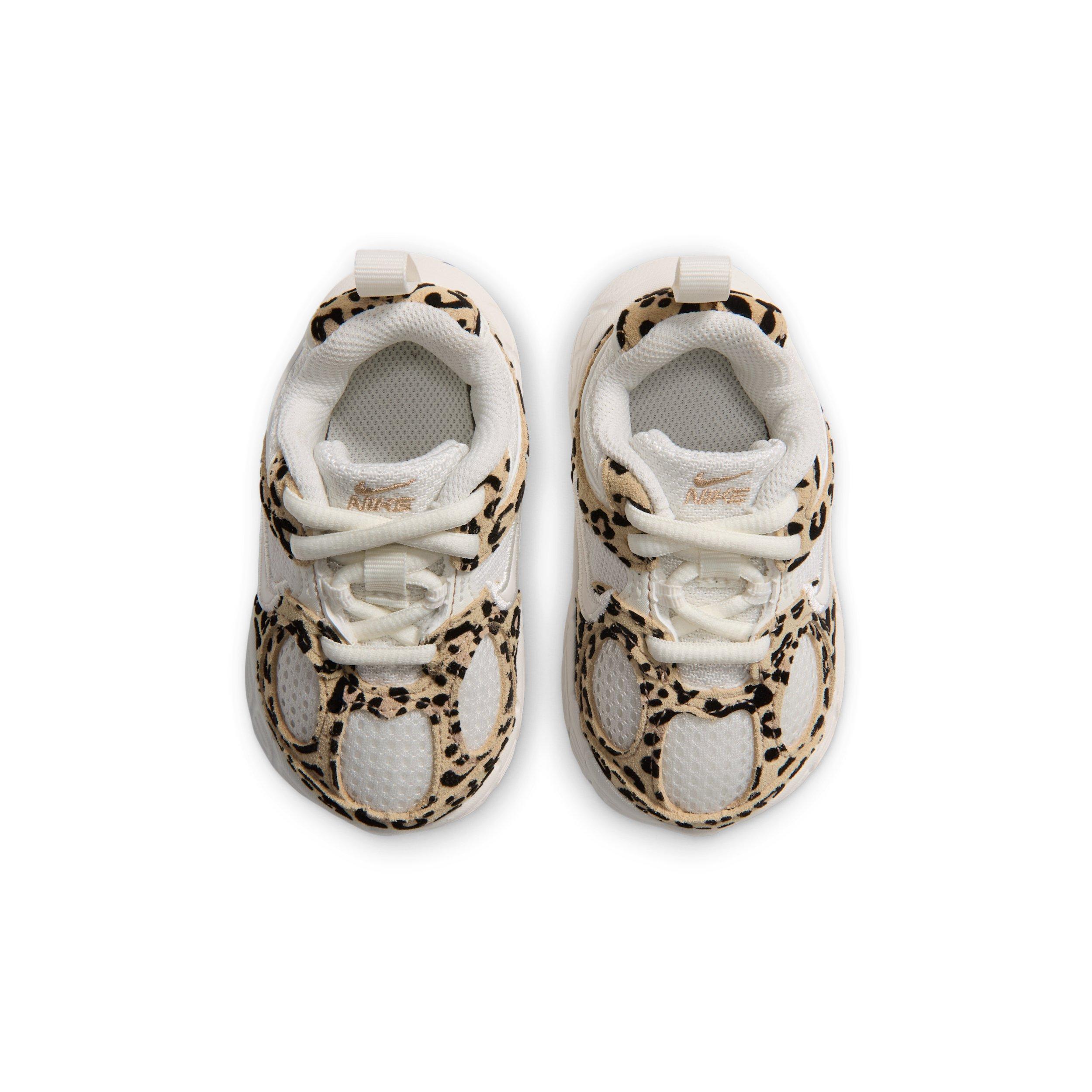 Nike V5 RNR "Sail/Hemp/Sail" Infant Girls' Shoe - SAIL/HEMP/SAIL