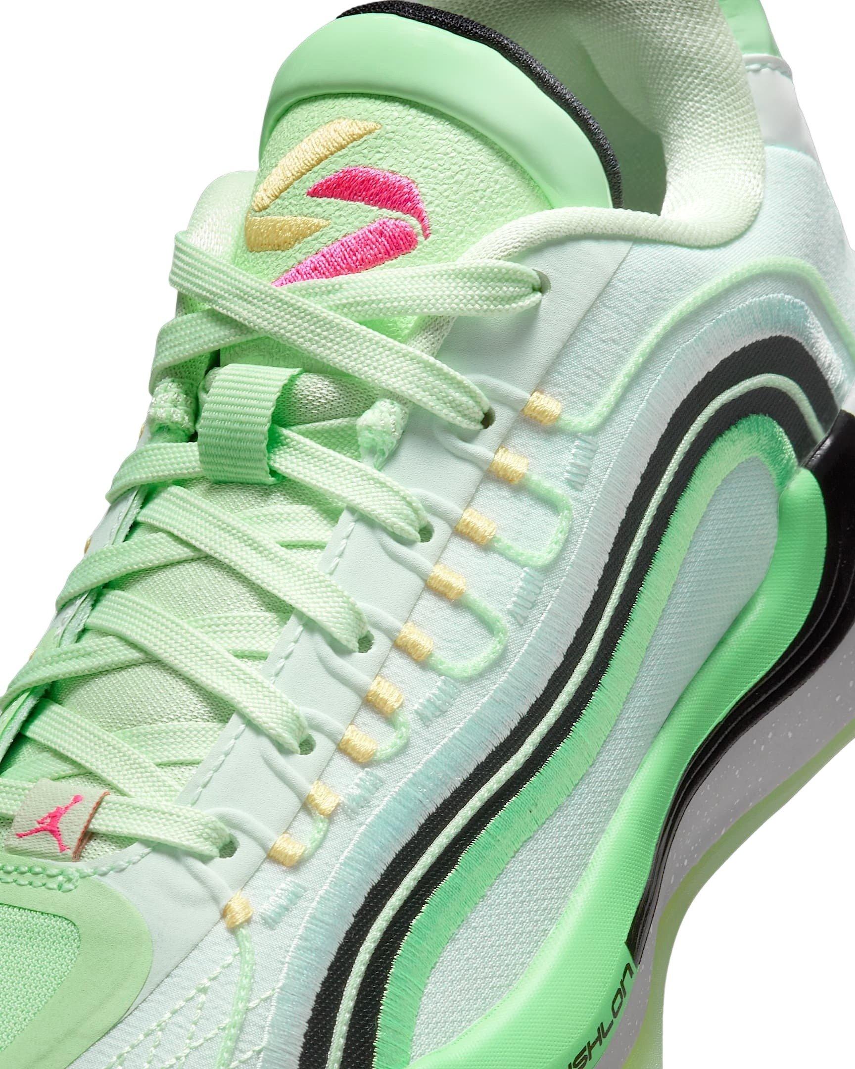 Jordan Luka 4 Grade School Boys' "Barely Green/Vapor Green/Metallic Silver/Black" Shoe​