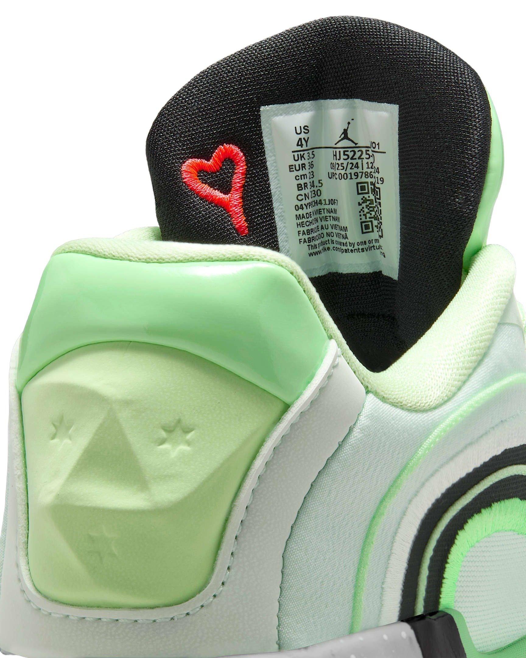 Jordan Luka 4 Grade School Boys' "Barely Green/Vapor Green/Metallic Silver/Black" Shoe​