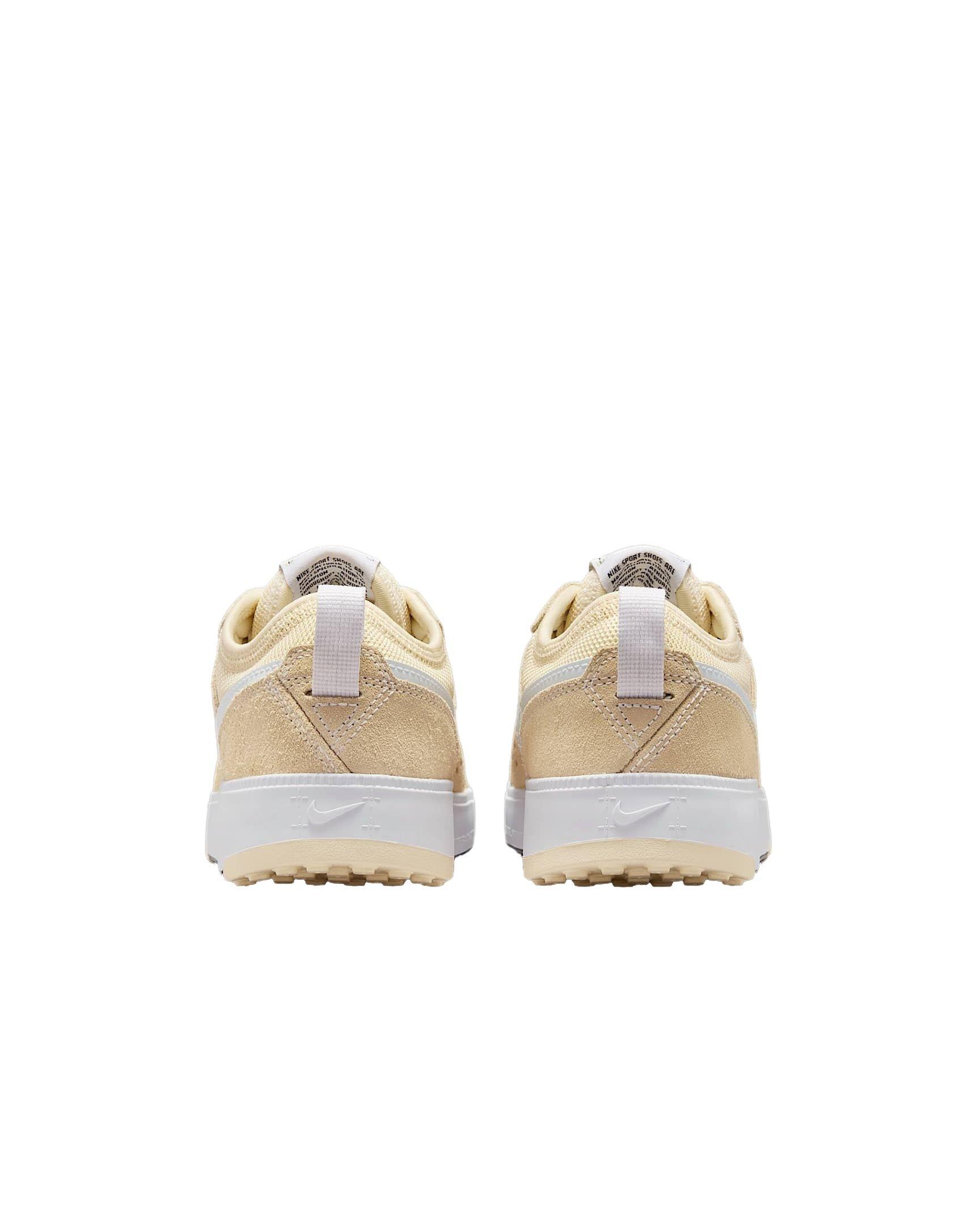 Nike C1TY 'Sand" Grade School Boys' "Muslin/Black/White" Shoe