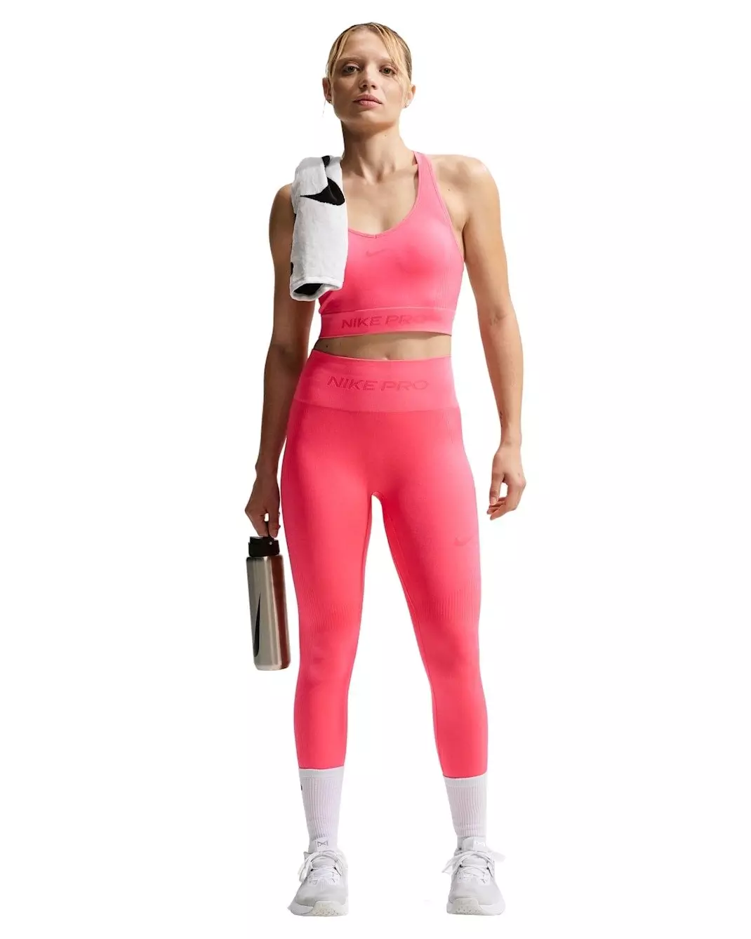 Nike Women's Pro Seamless Dri-FIT Cropped Tank Top - Coral - CORAL