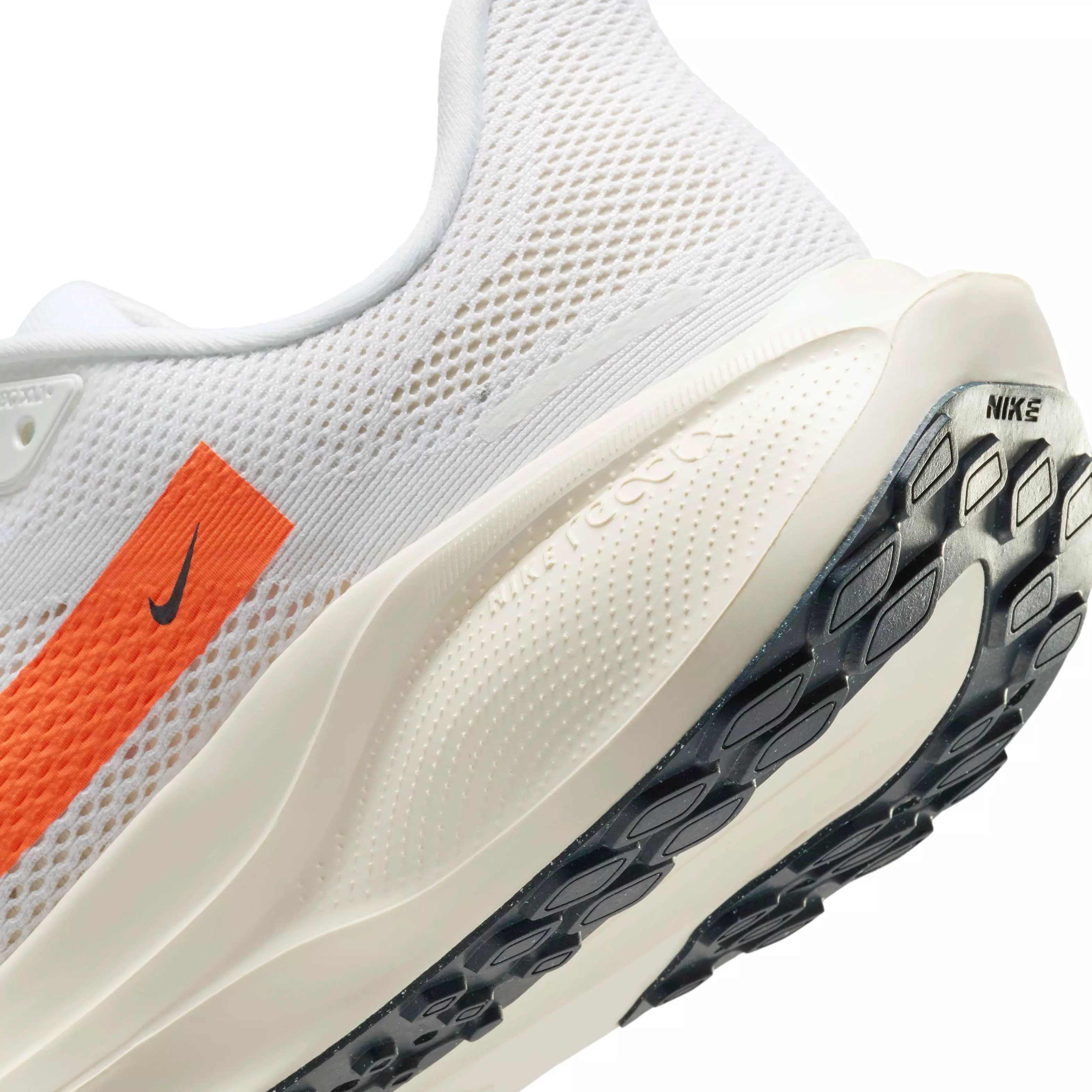 Nike Pegasus 41 "White/Hyper Crimson/Pale Ivory/Armory Navy" Men's Running Shoe - WHITE/CRIMSON/IVORY/NAVY