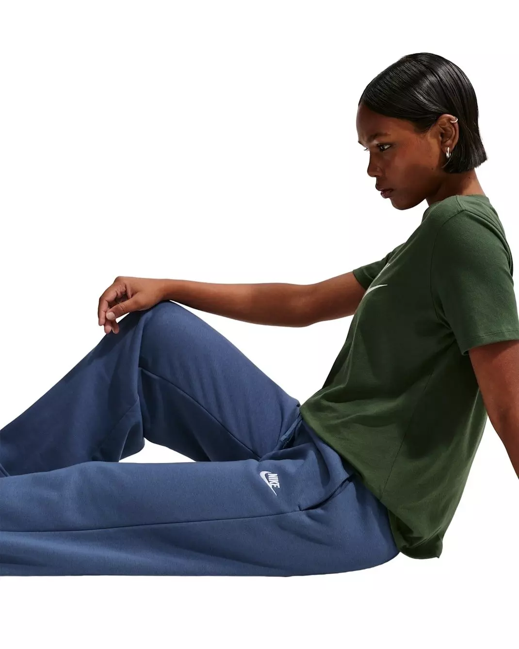 Nike Women's Sportswear Club Fleece Mid-Rise Wide-Leg Sweatpants -Navy - NAVY