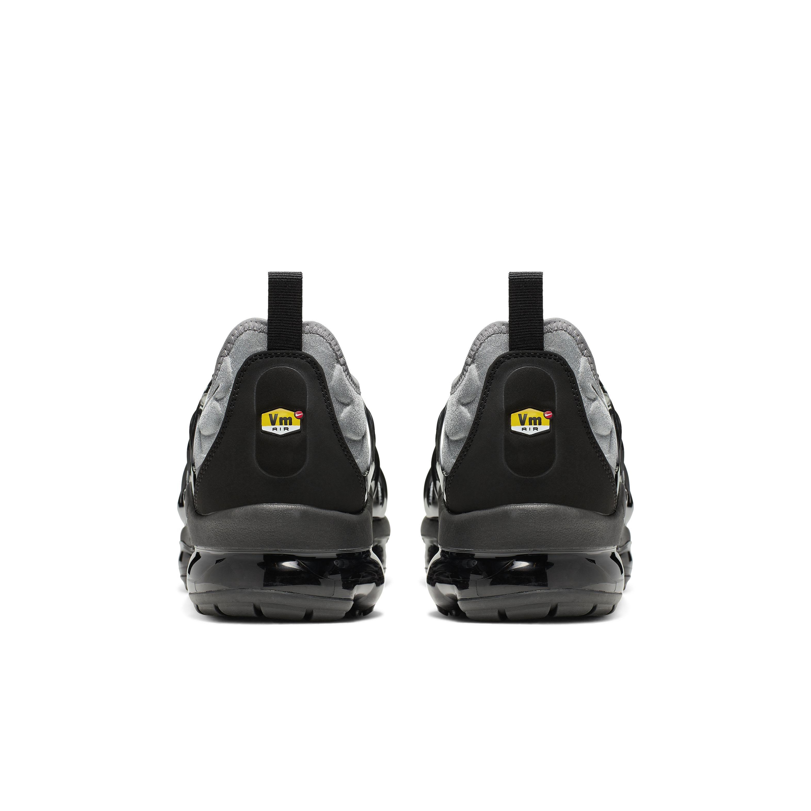 Nike Air VaporMax Plus "Cool Grey/Black" Men's Shoe - GREY/BLACK Thumbnail View 5