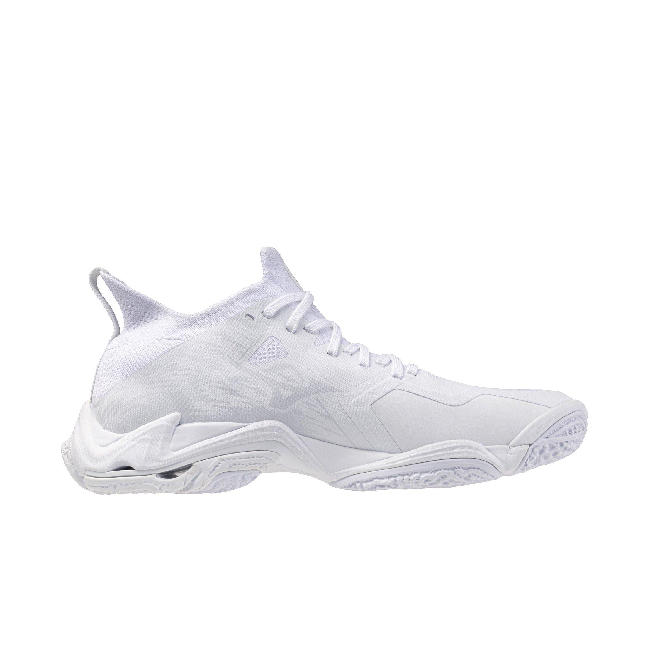Mizuno Lightning Neo 3 