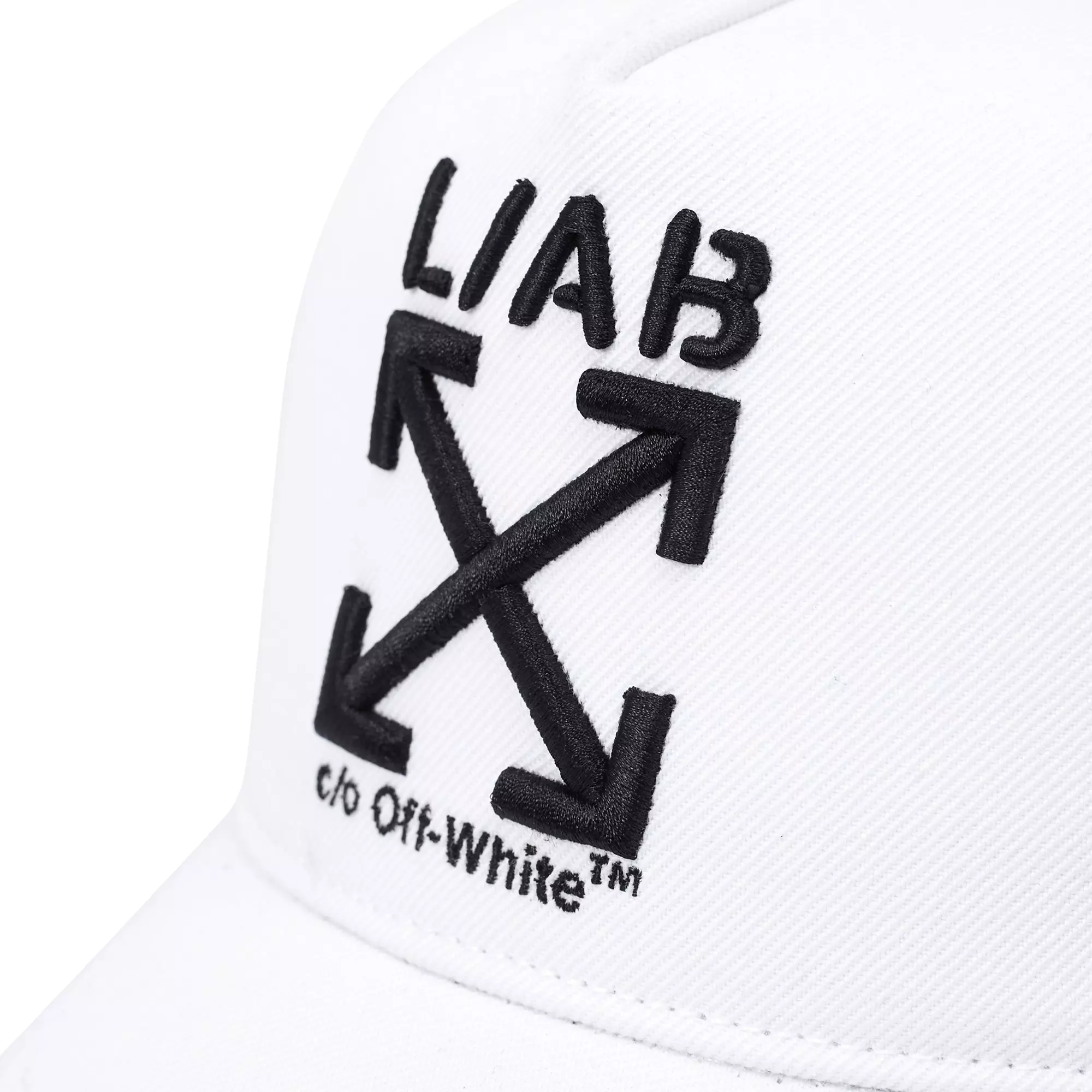 L/AB c/o Off-White Clamp Arrows Curved Brim Trucker Hat - White - WHITE