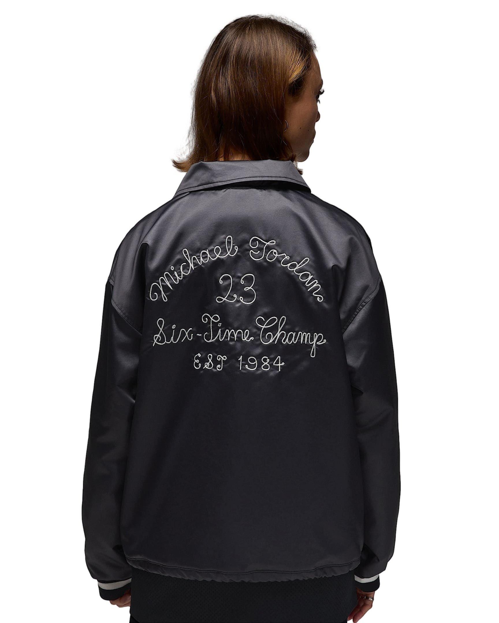 Jordan Women's Lightweight Coaches Jacket - BLACK Thumbnail View 2