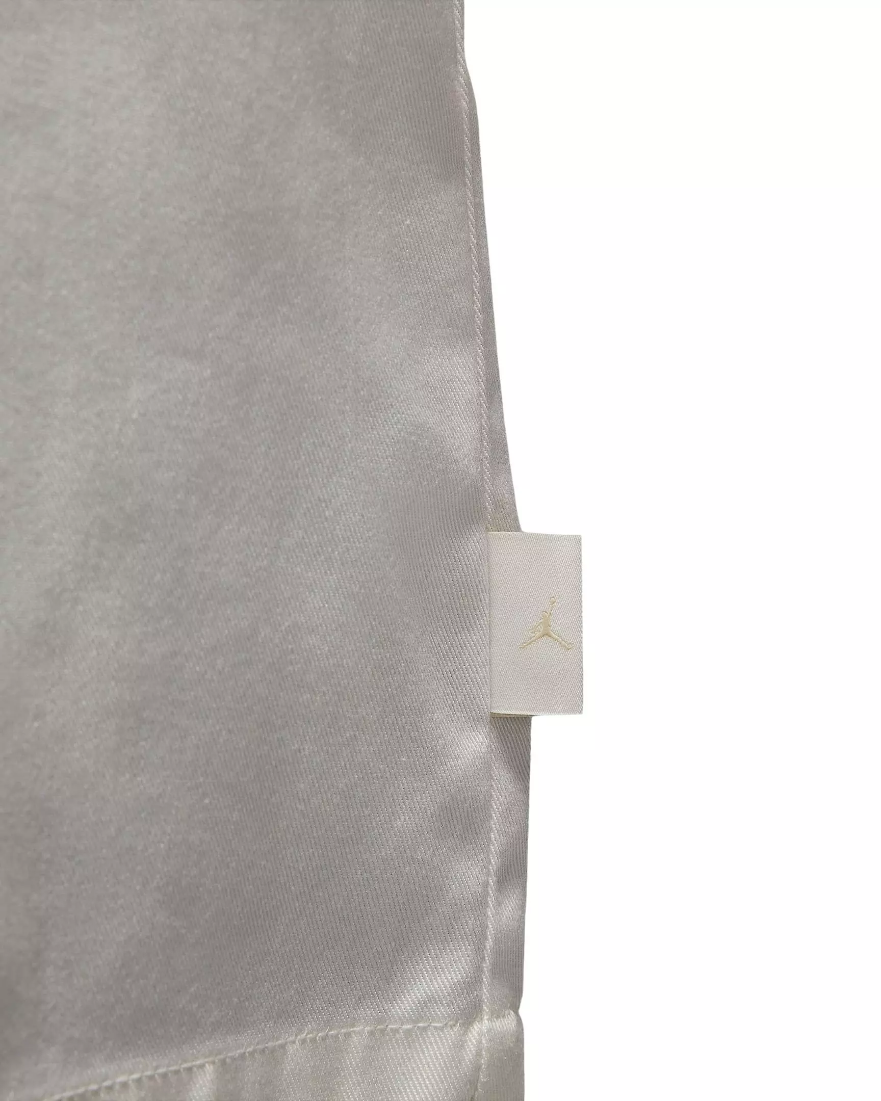 Jordan Air Women's Long-Sleeve Woven Top - WHITE