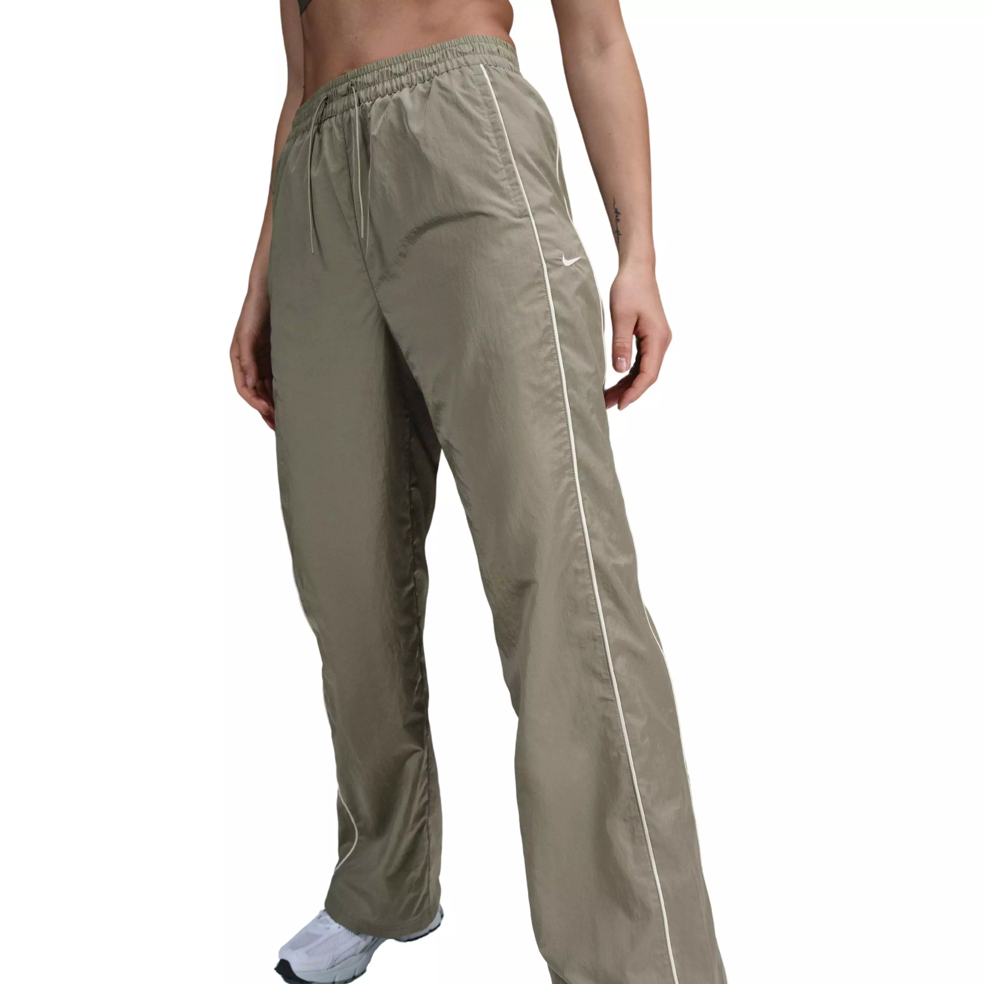 Nike Women's Sportswear Woven High-Waisted Open-Hem Pants - Green - GREEN