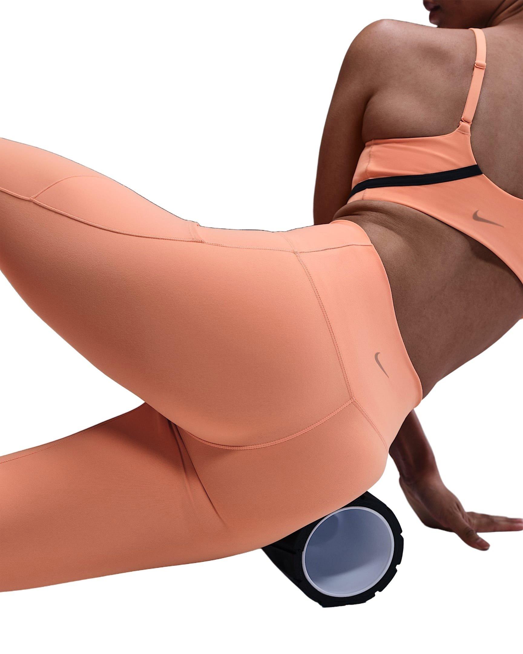 Nike Women's Dri-FIT One High-Waisted 7/8 Leggings with Pockets - APRICOT Thumbnail View 3