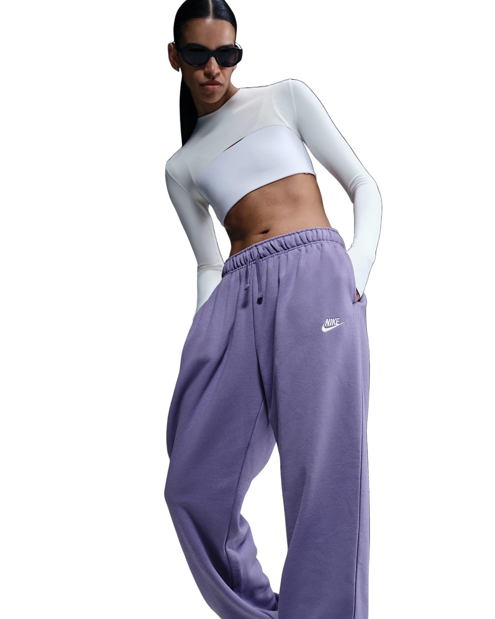 Nike Women's Sportswear Club Fleece Mid-Rise Oversized Sweatpants -Purple - PURPLE Thumbnail View 3
