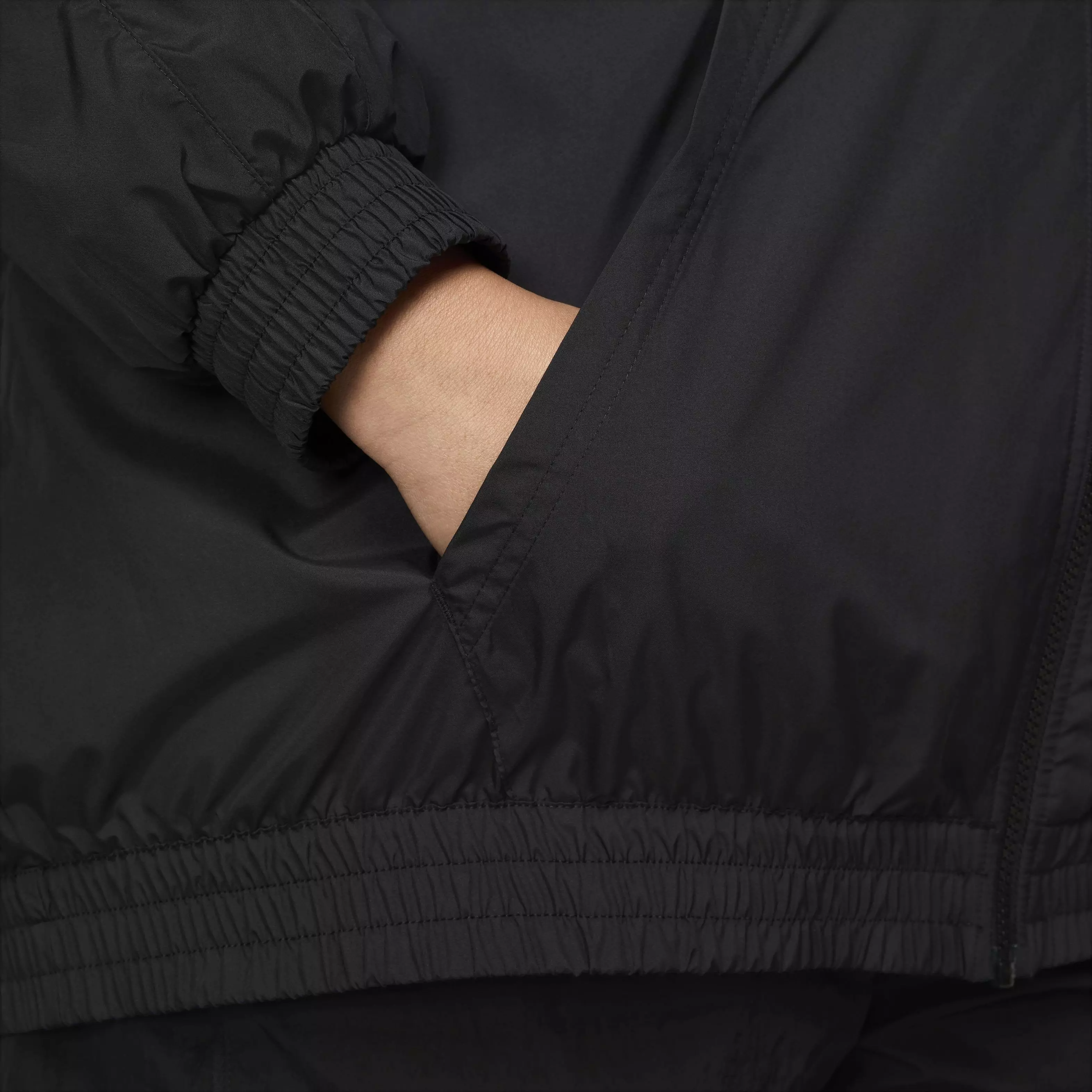 Nike Women's Sportswear Essential UV Woven Hooded Jacket -Black - BLACK