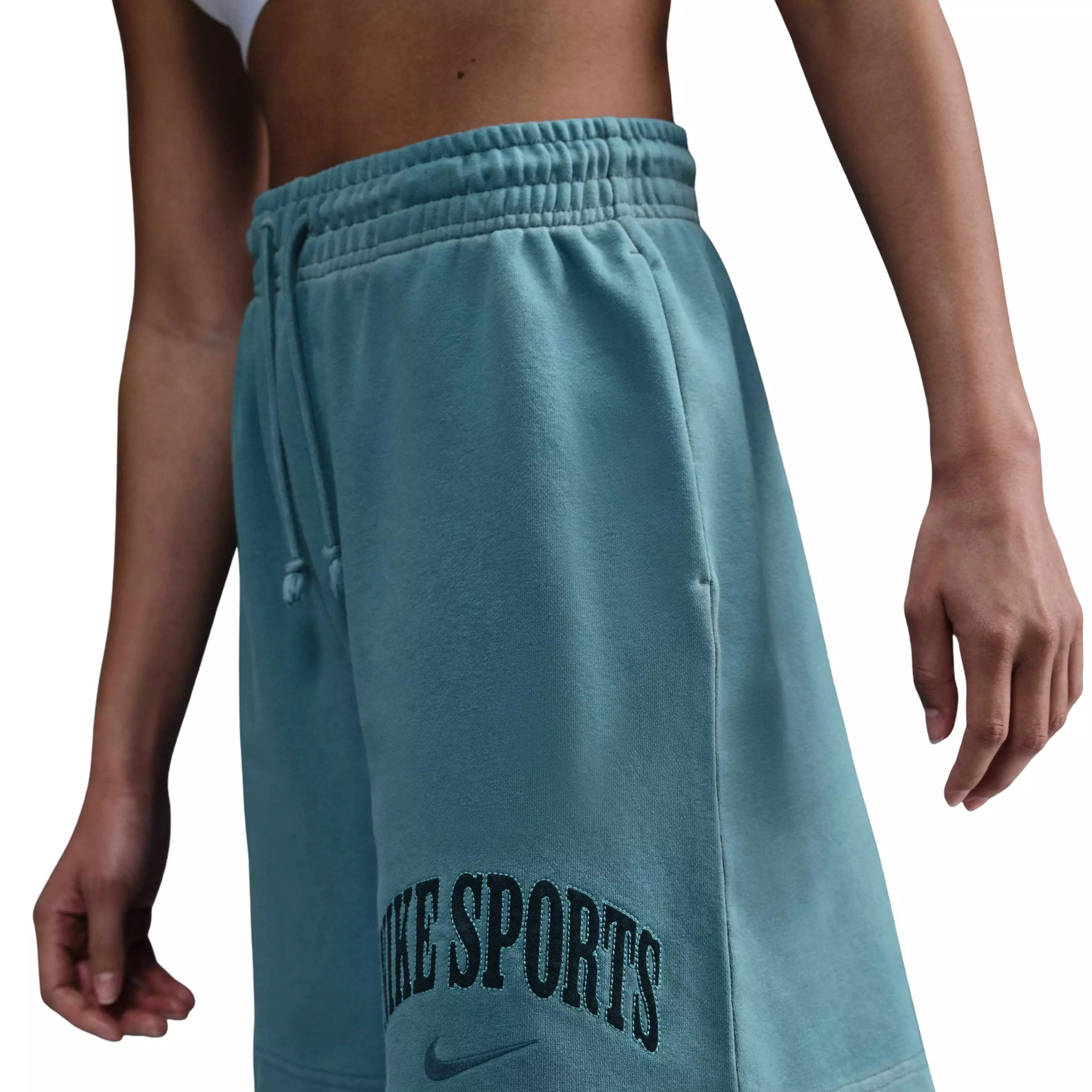 Nike Women's Sportswear High-Waisted 6' Phoenix Fleece French Terry Shorts - BLUE