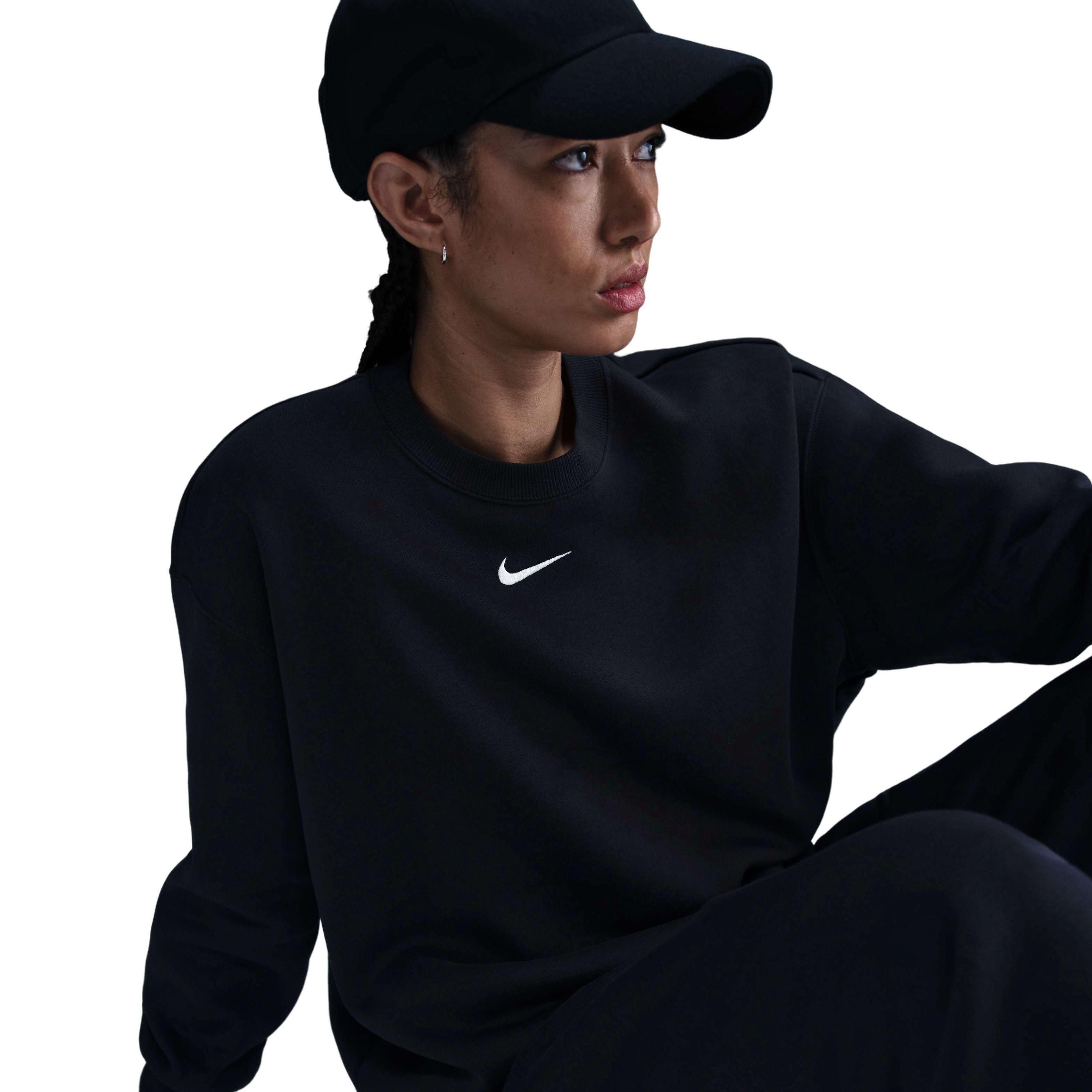 Nike Women's Sportswear Phoenix Fleece Oversized Crew-Neck Sweatshirt - BLACK Thumbnail View 5