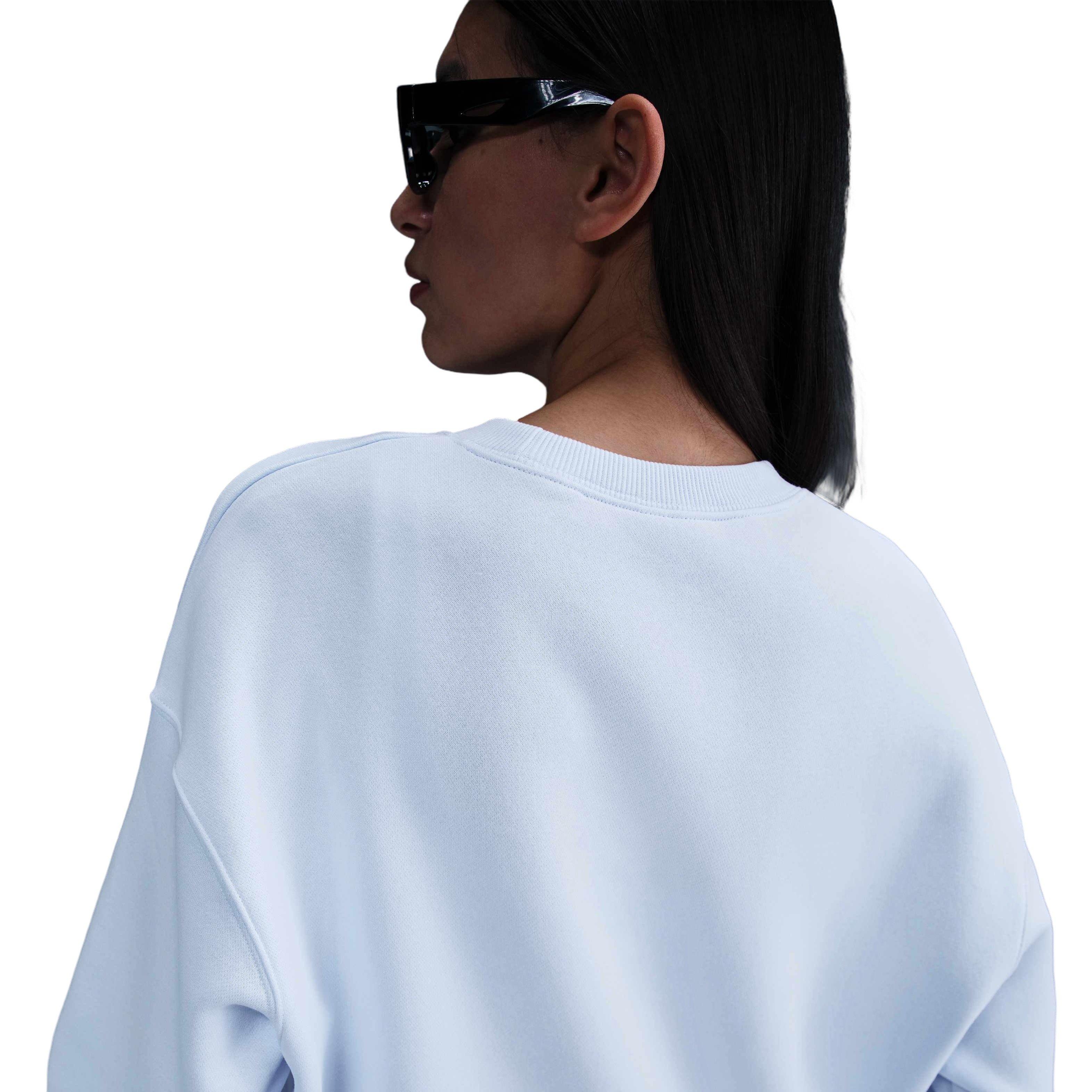 Nike Women's Sportswear Phoenix Fleece Oversized Crew-Neck Sweatshirt - BLUE Thumbnail View 4