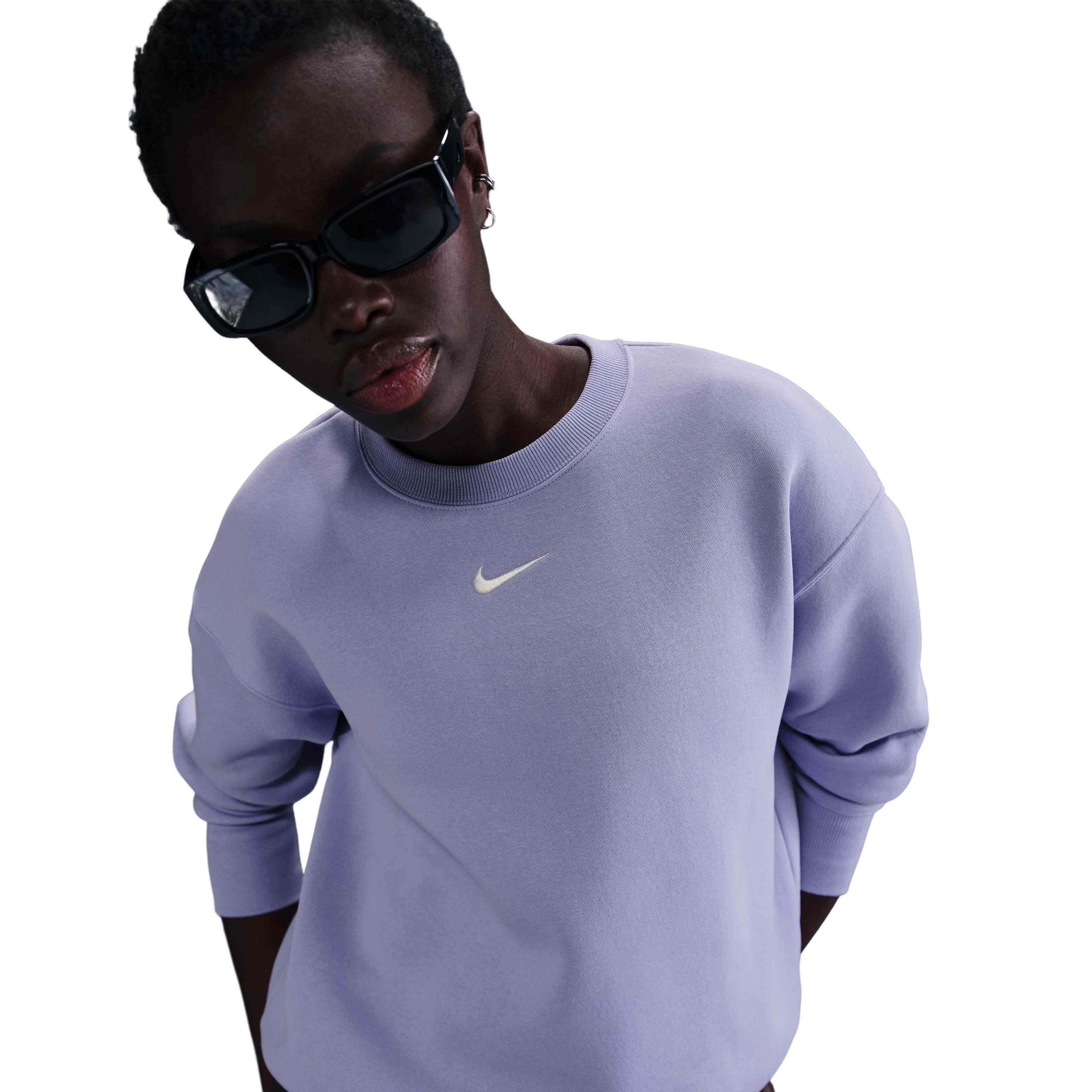 Nike Women's Sportswear Phoenix Fleece Oversized Crew-Neck Sweatshirt - PURPLE Thumbnail View 3