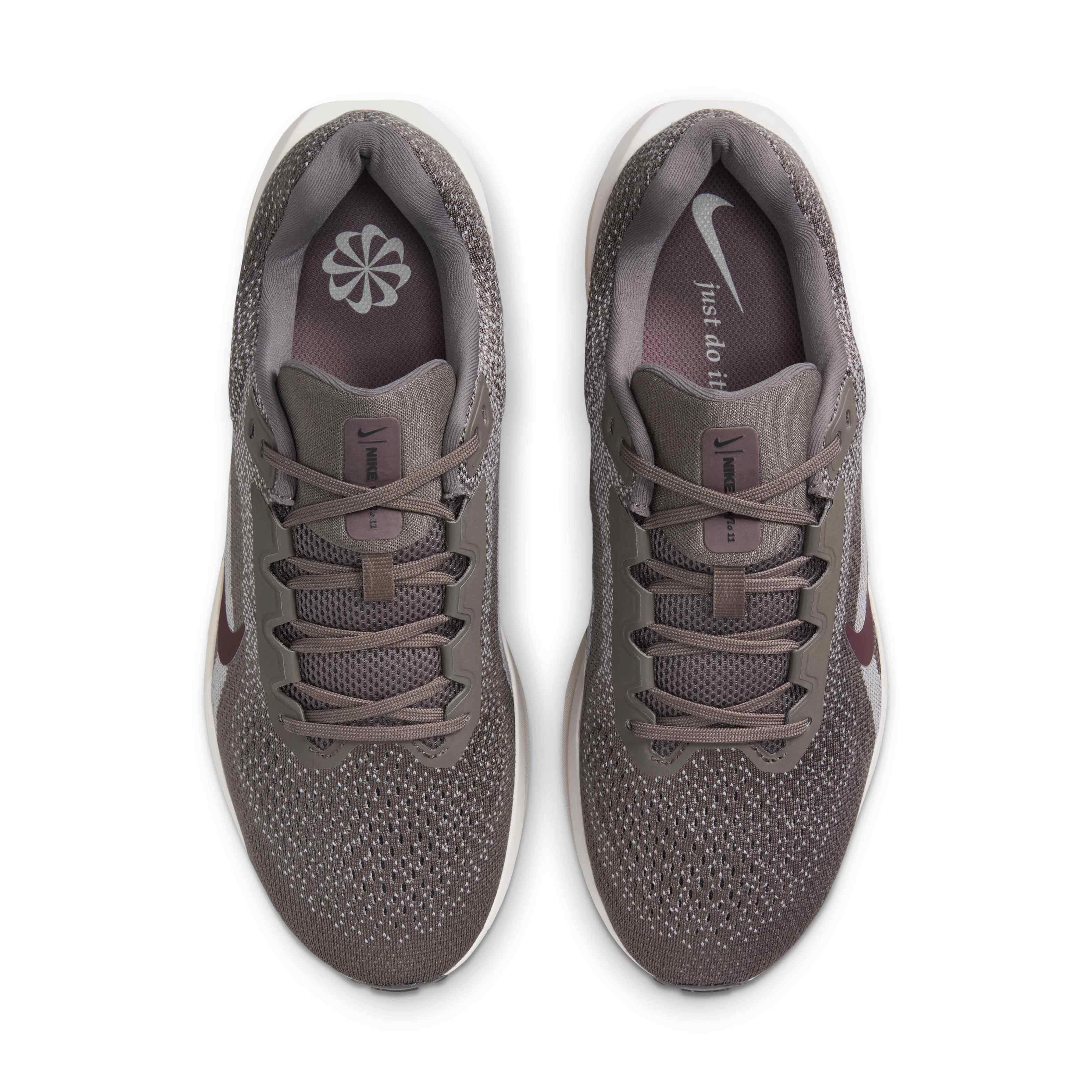 Nike Winflo 11 "Cave Stone/Vast Grey/Dark Smoke Grey/Burgundy Crush" Men's Running Shoe - STONE/GREY/DK GREY/BURGUNDY Thumbnail View 4