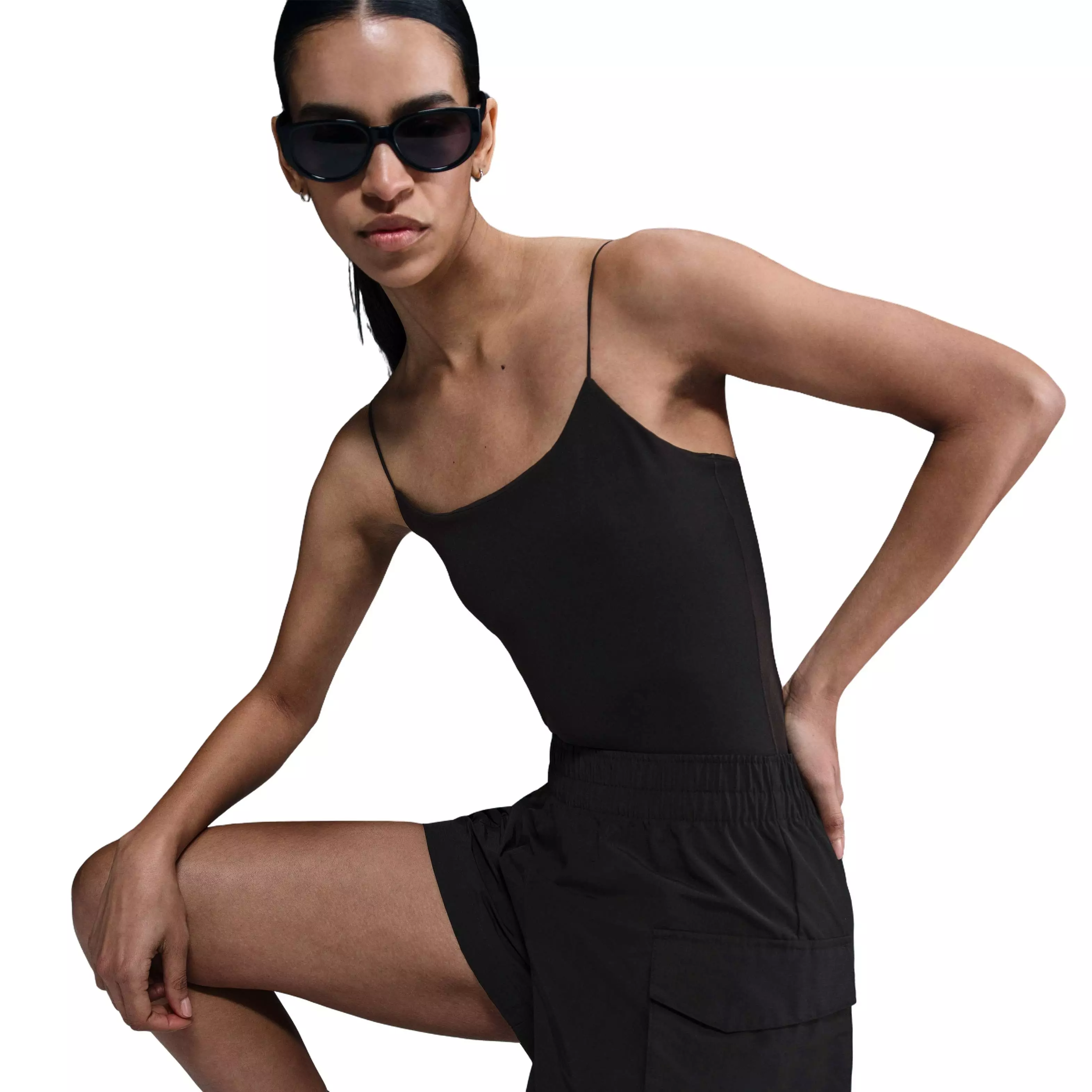 Nike Women's Sportswear Essential Woven High-Waisted 5" Cargo Shorts - BLACK