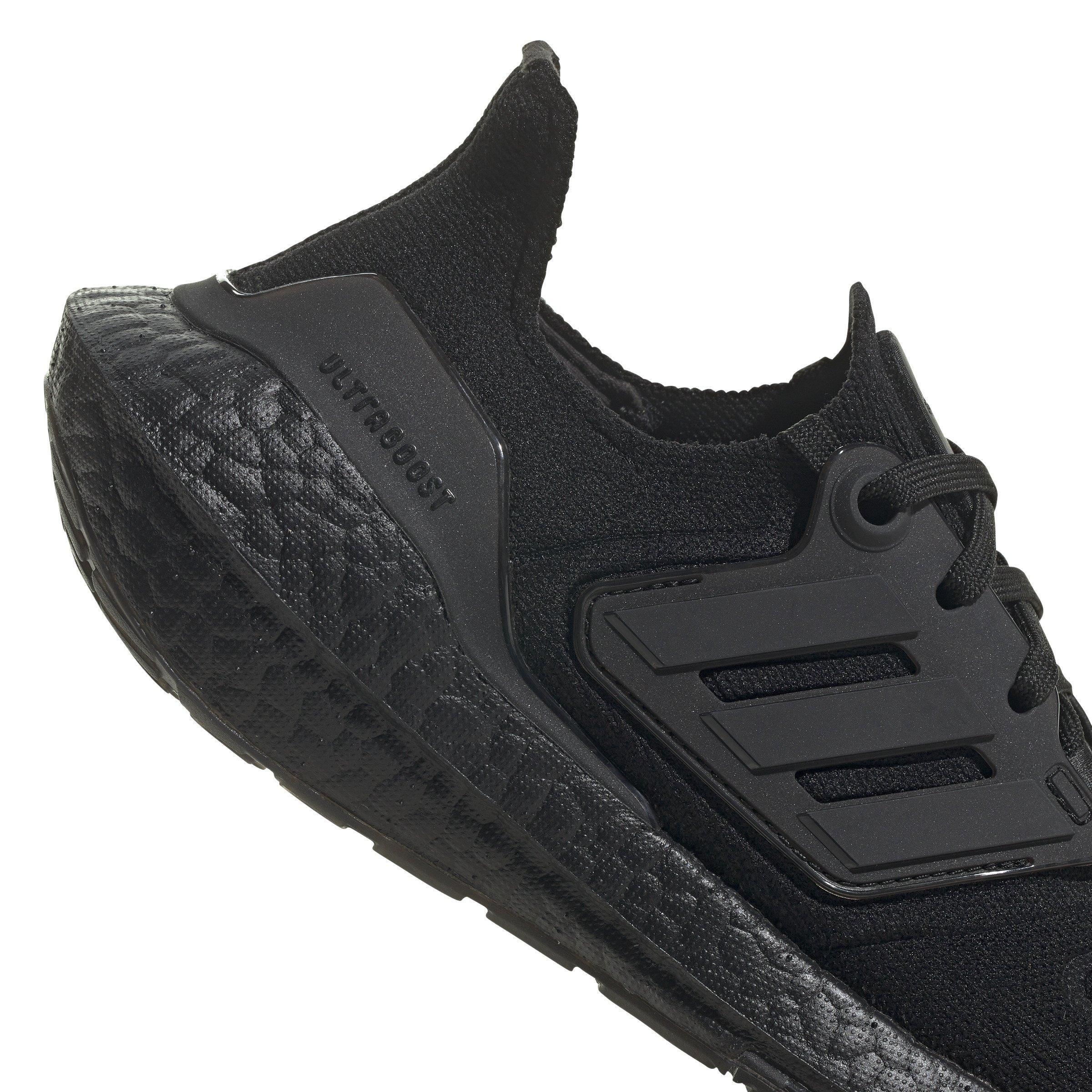adidas Ultraboost 22 Grade School Boys' "Core Black" Running Shoe
