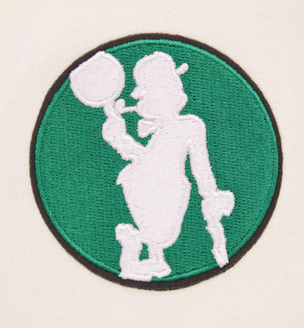 Pro Standard Women's Boston Celtics Retro Classics Crewneck - Eggshell - EGGSHELL