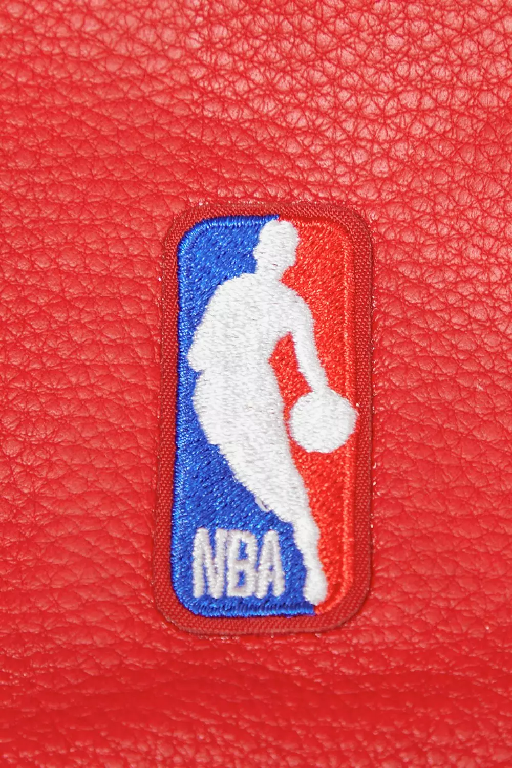 Pro Standard Women's Chicago Bulls Retro Classic Varsity Jacket - Eggshell/Red - EGGSHELL/RED