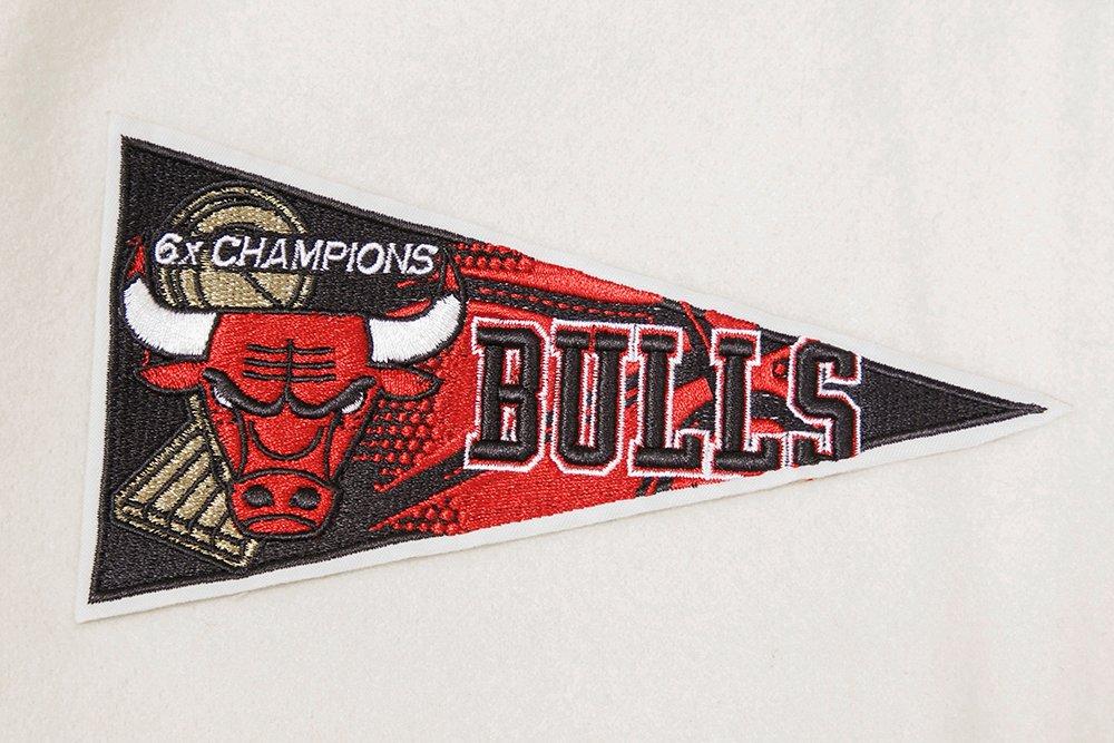 Pro Standard Women's Chicago Bulls Retro Classic Varsity Jacket - Eggshell/Red - EGGSHELL/RED Thumbnail View 9