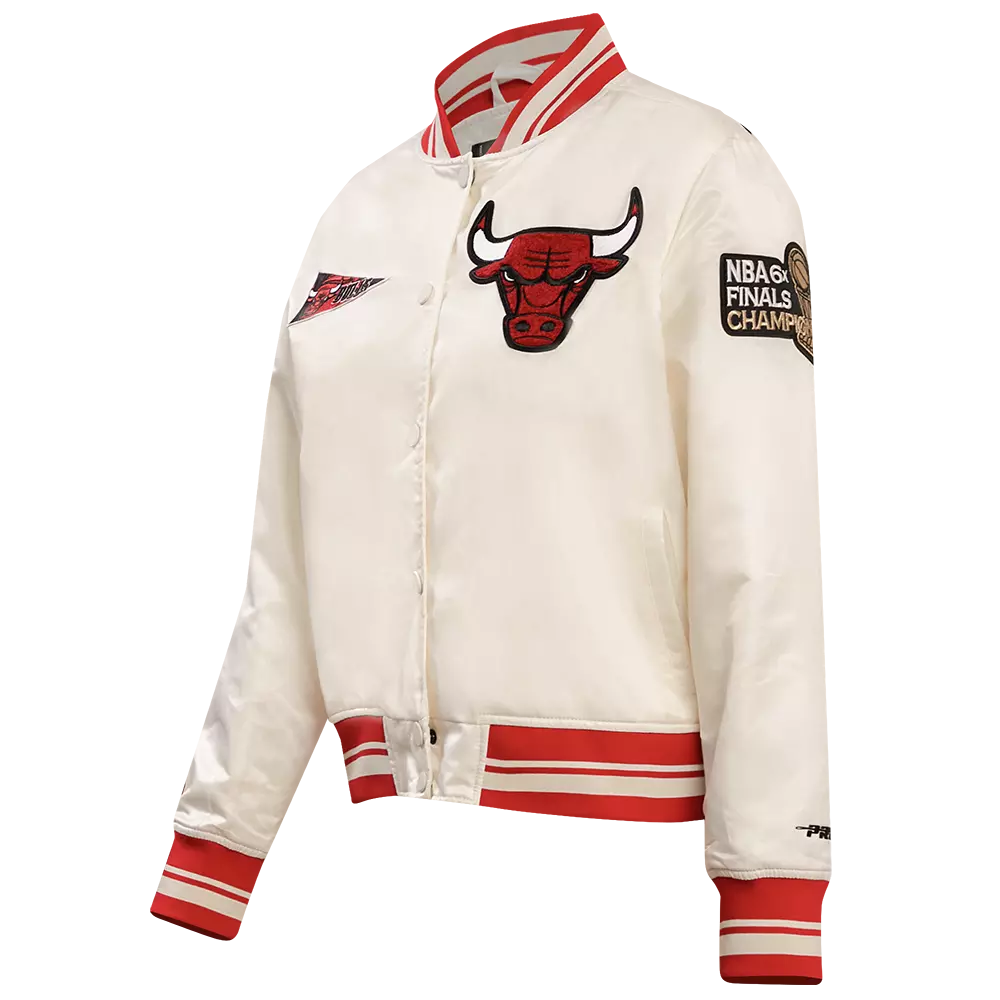 Pro Standard Women's Chicago Bulls Retro Classic Varsity Jacket - Cream/Red - EGGSHELL/RED